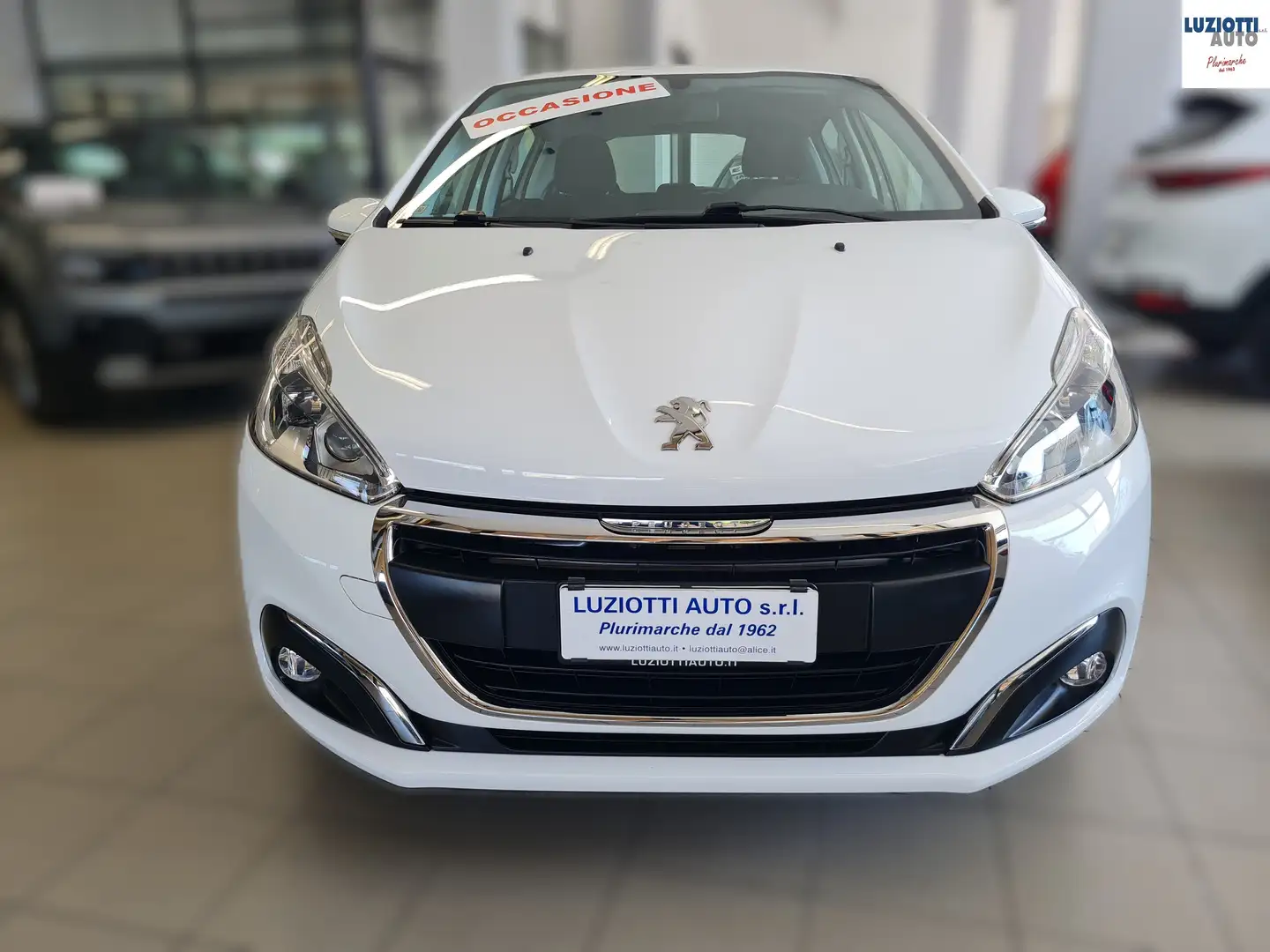 Peugeot 208 208 5p 1.2 ACTIVE 82CV - OK NEOPATENTATI Bianco - 1