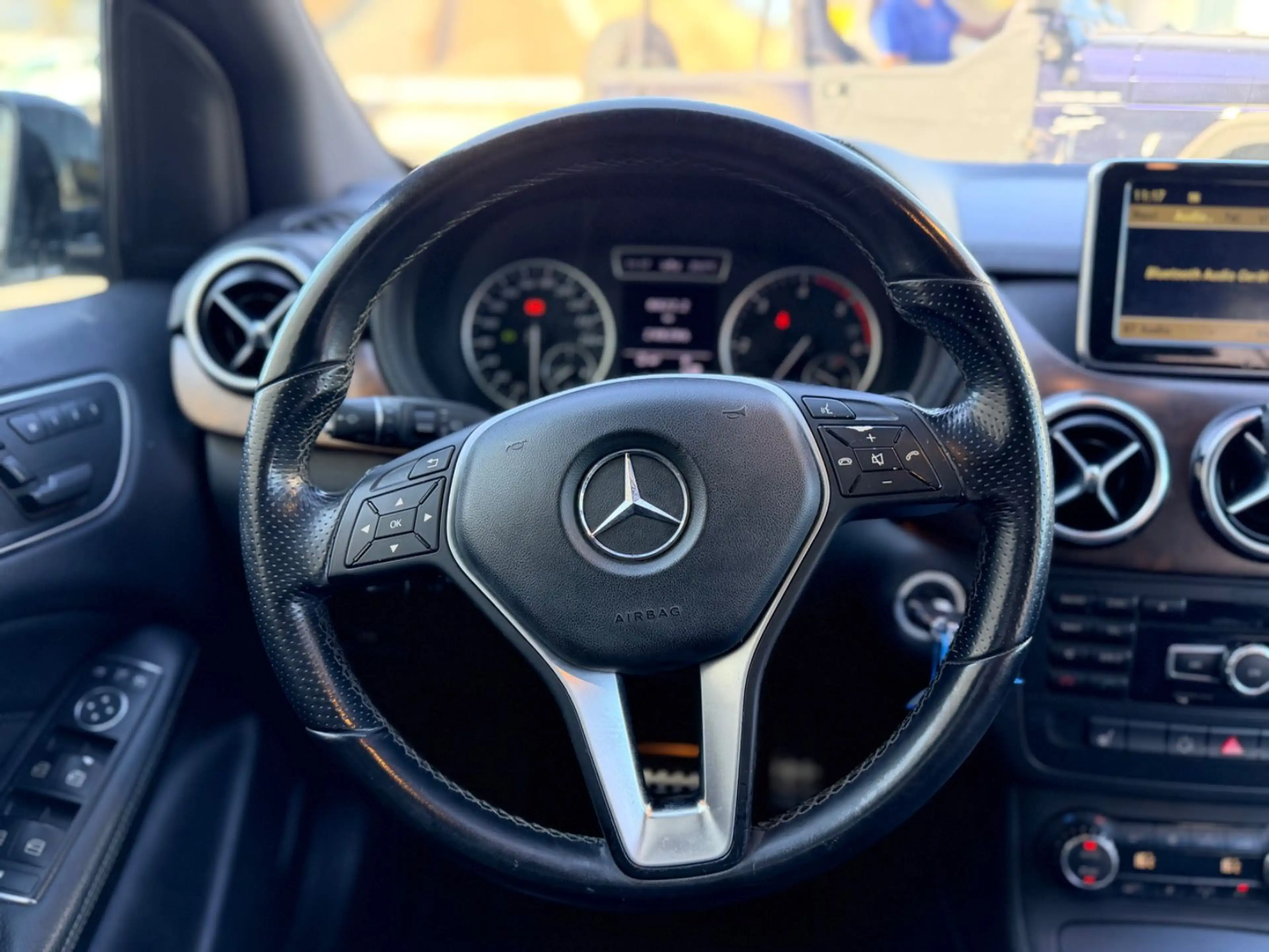 Mercedes-Benz B 200 B200 CDI Automatik Panorama Leder ILS — photo 11