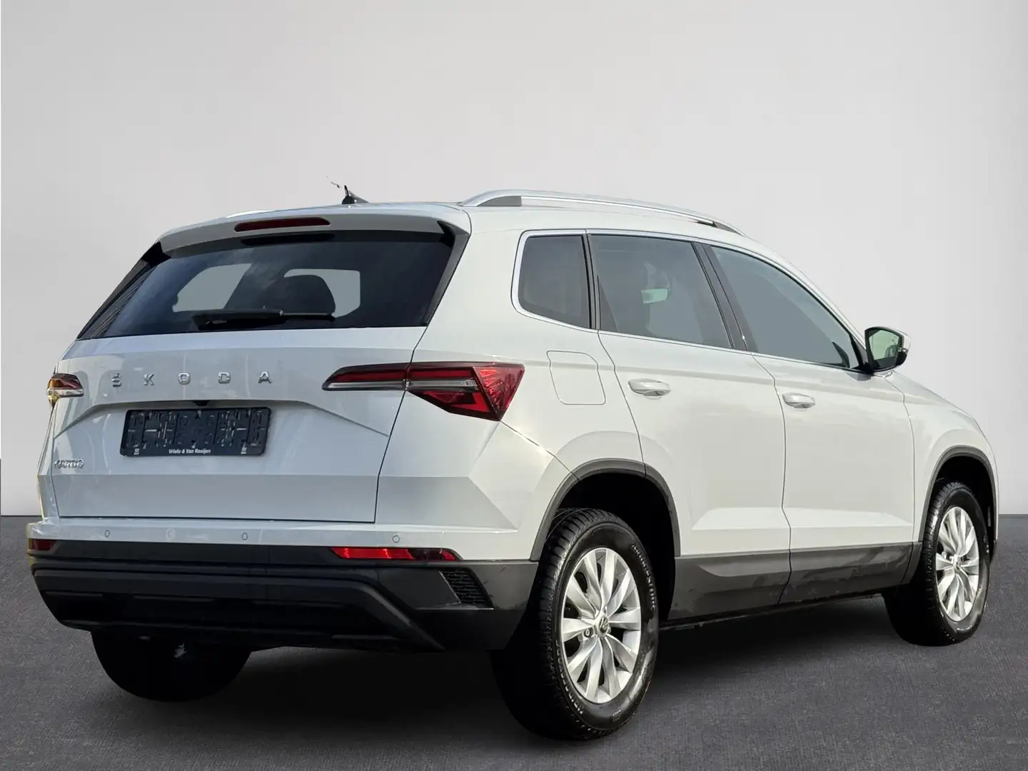 Skoda Karoq 1.5 TSI ACT 150pk Automaat Business Edition | Came Blanc - 2