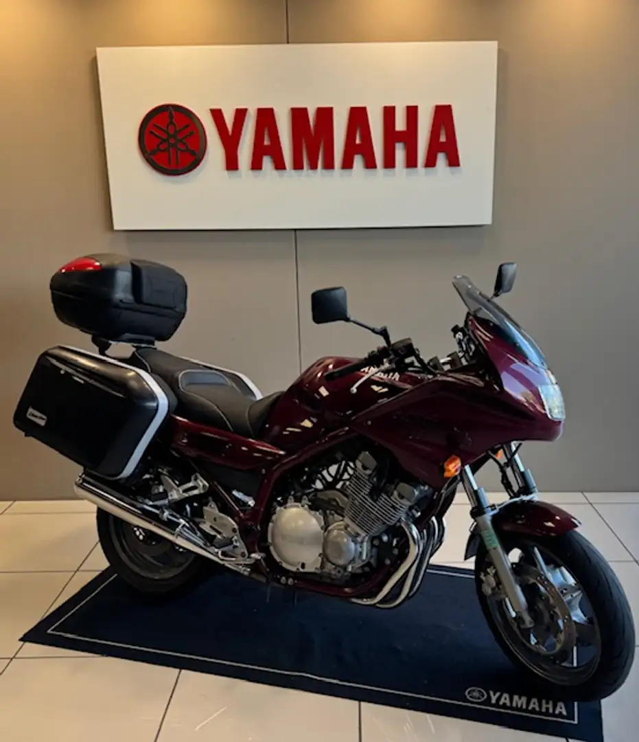 Yamaha Rosso - 1