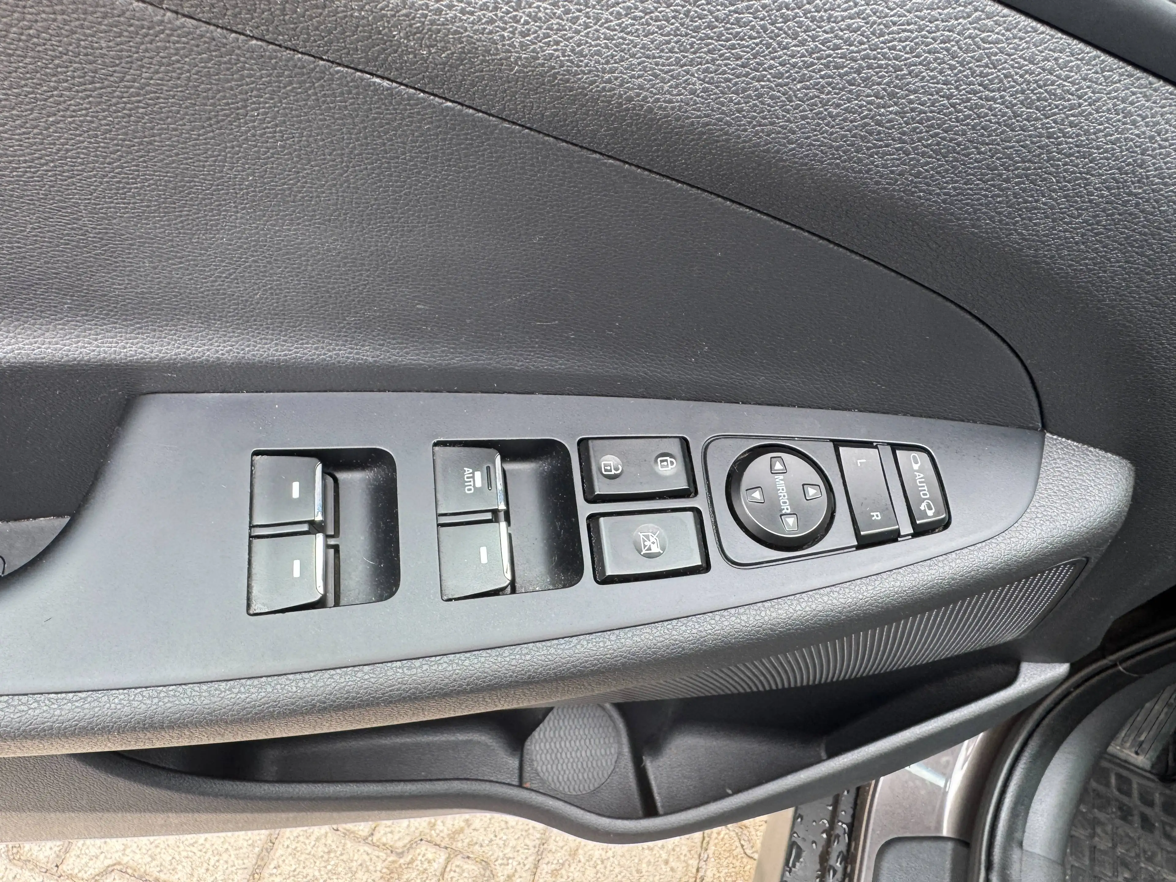 Hyundai TUCSON 1.6 T-GDi DCT Premium Leder PANO LED — photo 11