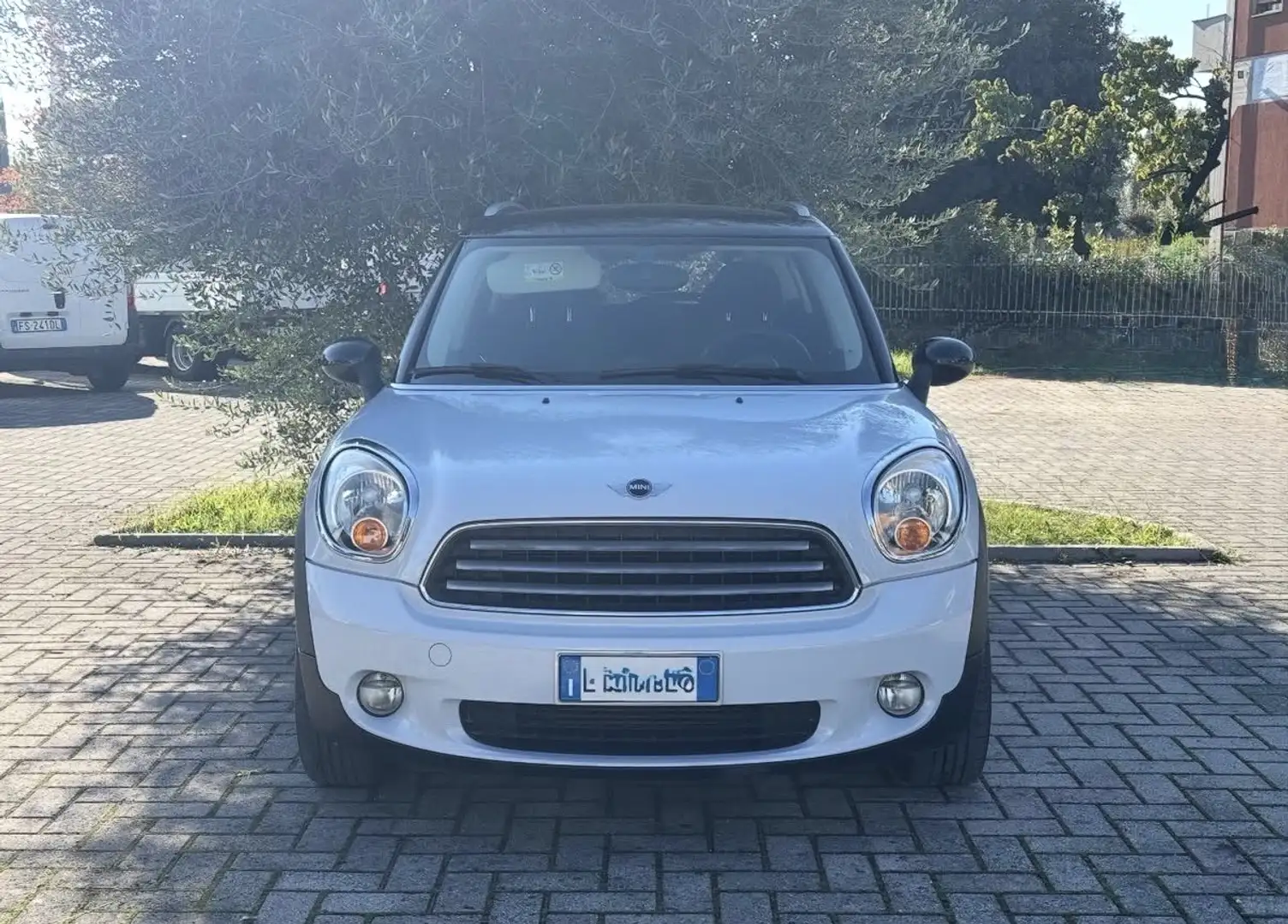 MINI Cooper D Countryman 2.0 Diesel auto Bianco - 2
