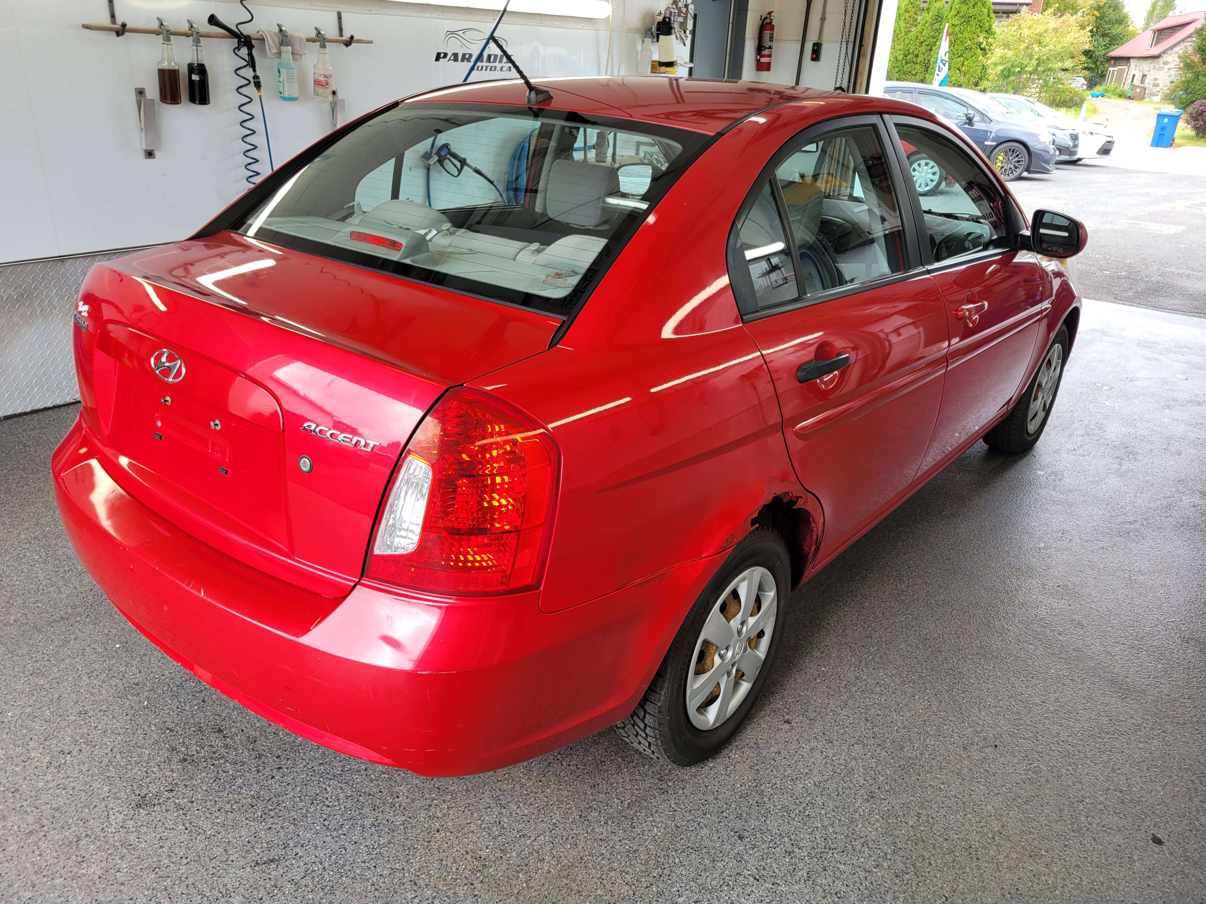 2011 Hyundai ACCENT Sedan