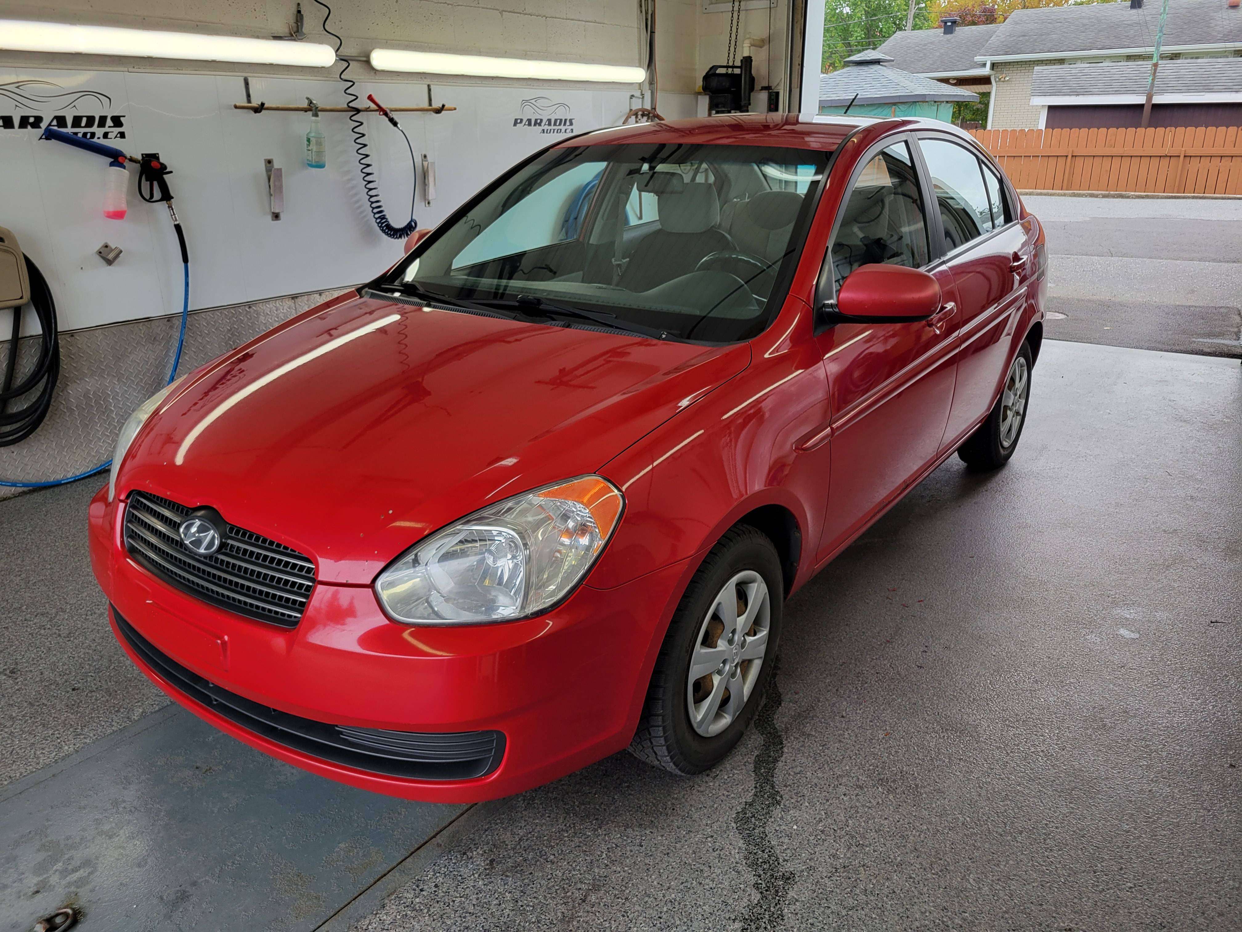 2011 Hyundai ACCENT Sedan
