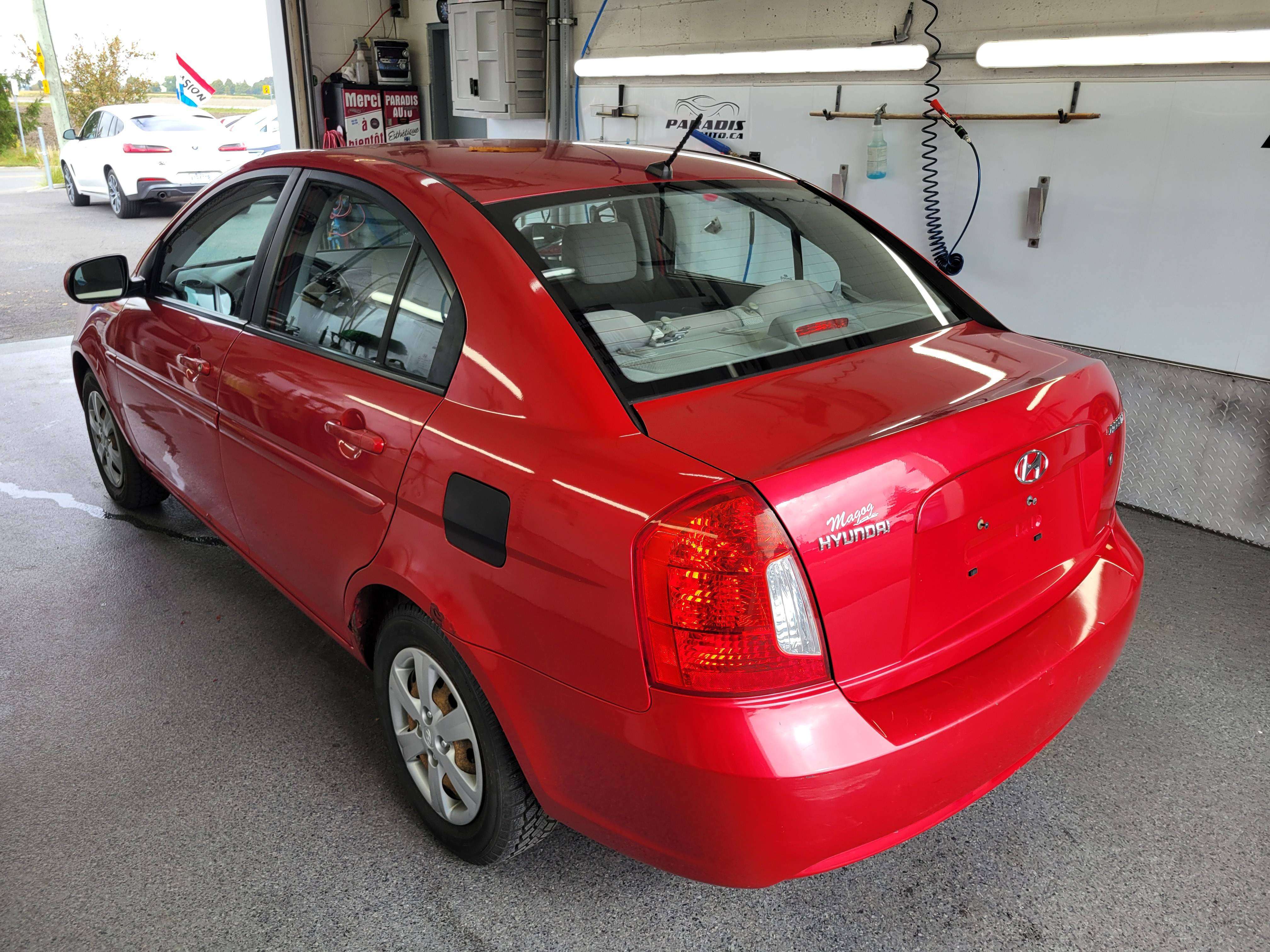 2011 Hyundai ACCENT Sedan