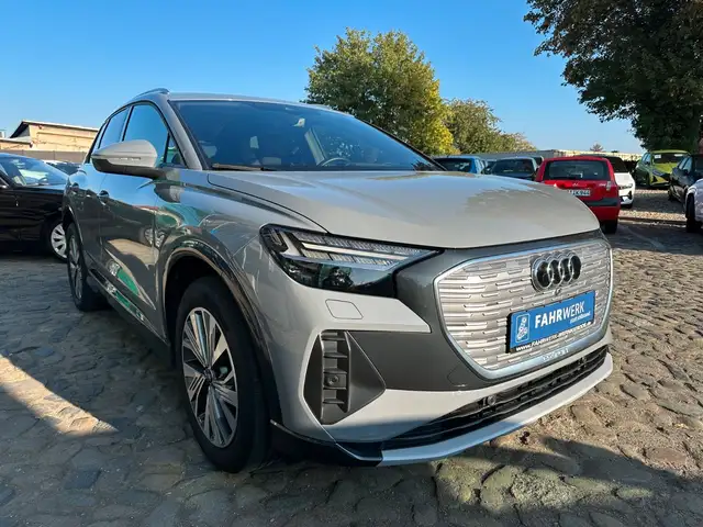 Audi Q4 e-tron 45 quattro LED Matrix, M+S