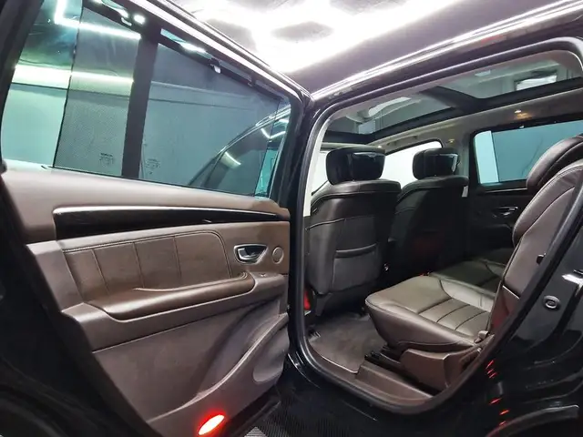 Renault Espace view 11