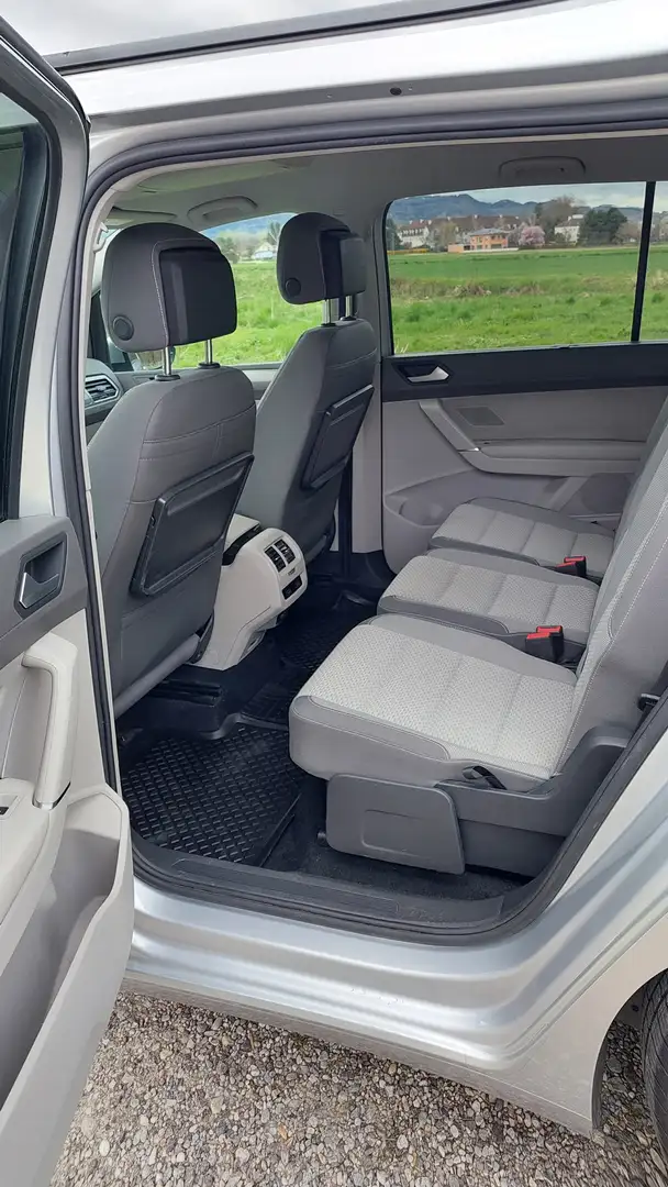 Volkswagen Touran Touran Comfortline 1,6 SCR TDI DSG Comfortline Grau - 2