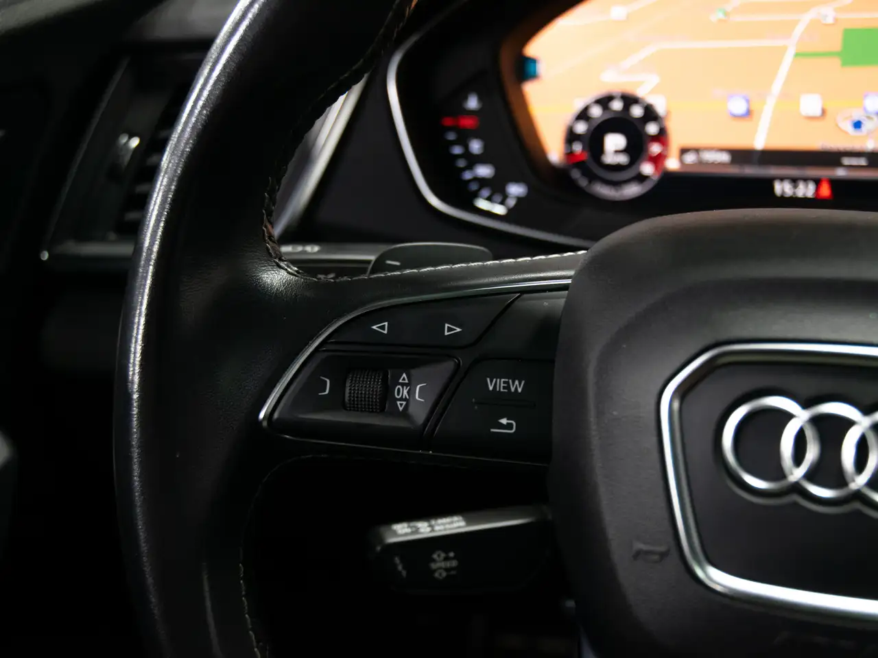 Audi SQ5 снимка Audi SQ5