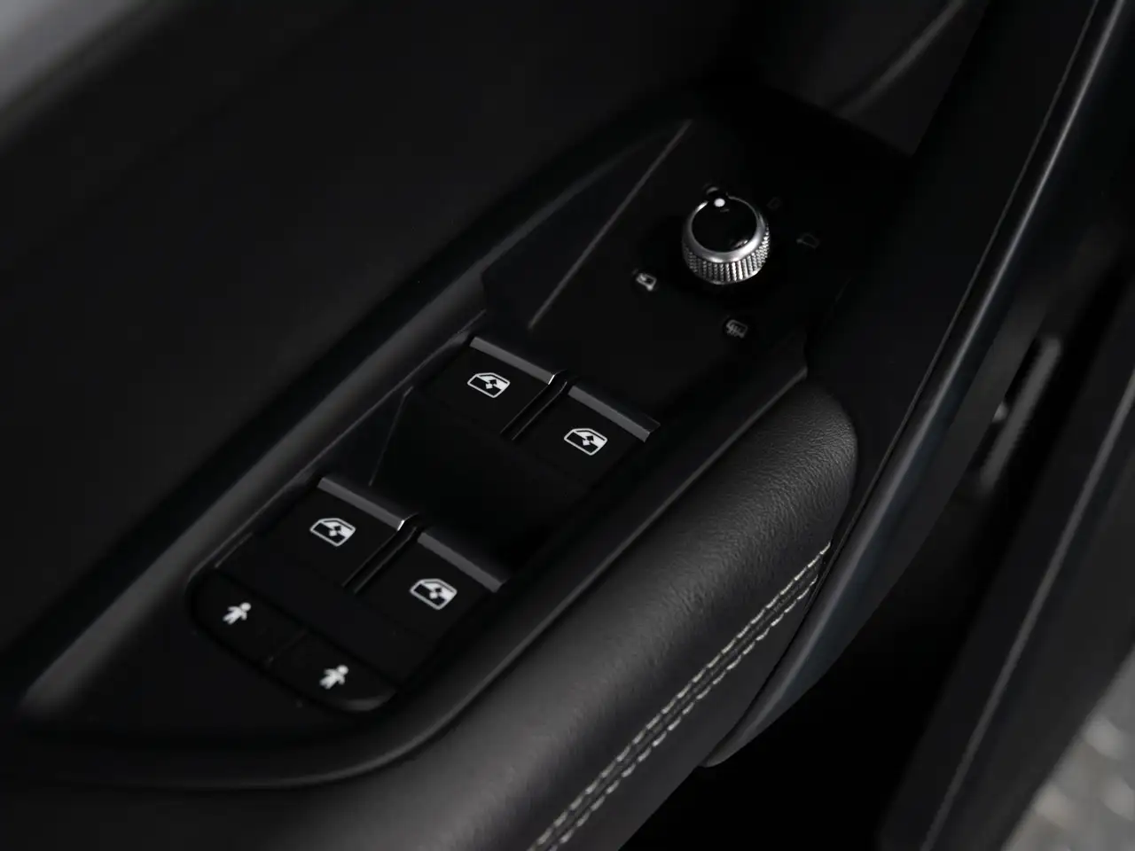 Audi SQ5 снимка Audi SQ5