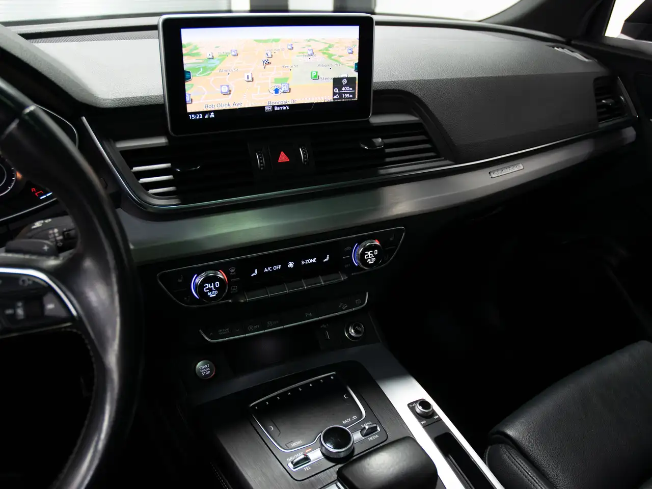 Audi SQ5 снимка Audi SQ5