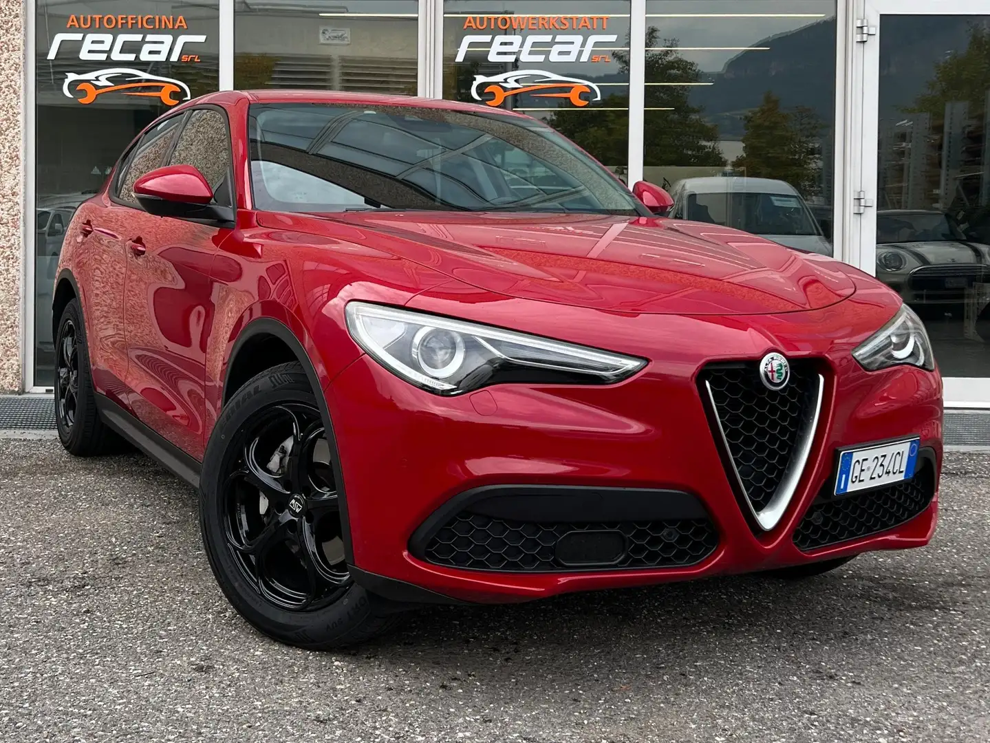 Alfa Romeo Stelvio 2.2 t Business Q4 190cv auto Rosso - 1