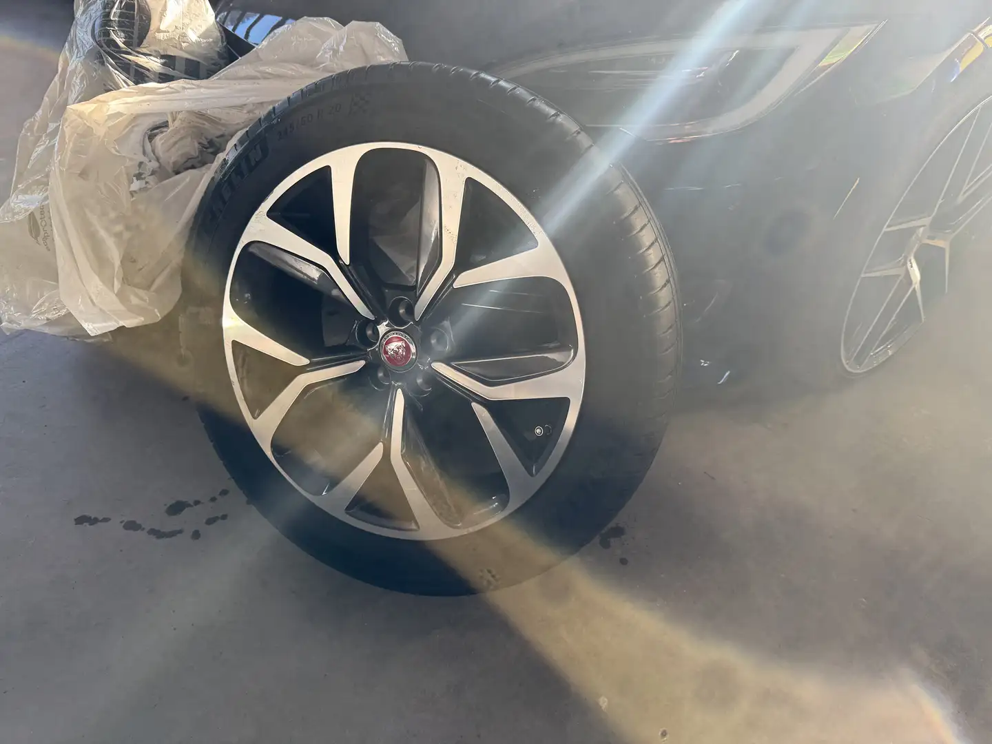 Jaguar I-Pace I-Pace Austria Edition EV320 90kWhAWD viele Extras Gris - 2