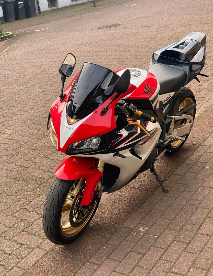 Honda CBR 1000 fireblade - 1