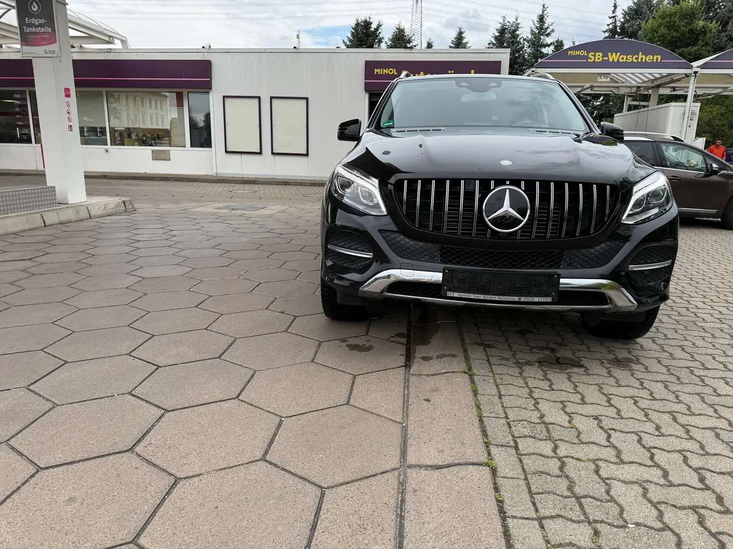 Mercedes-Benz GLE 250 GLE 250 d 4Matic AHK 360 Kam. SH-MB LEDER SD TOP ! Noir - 2