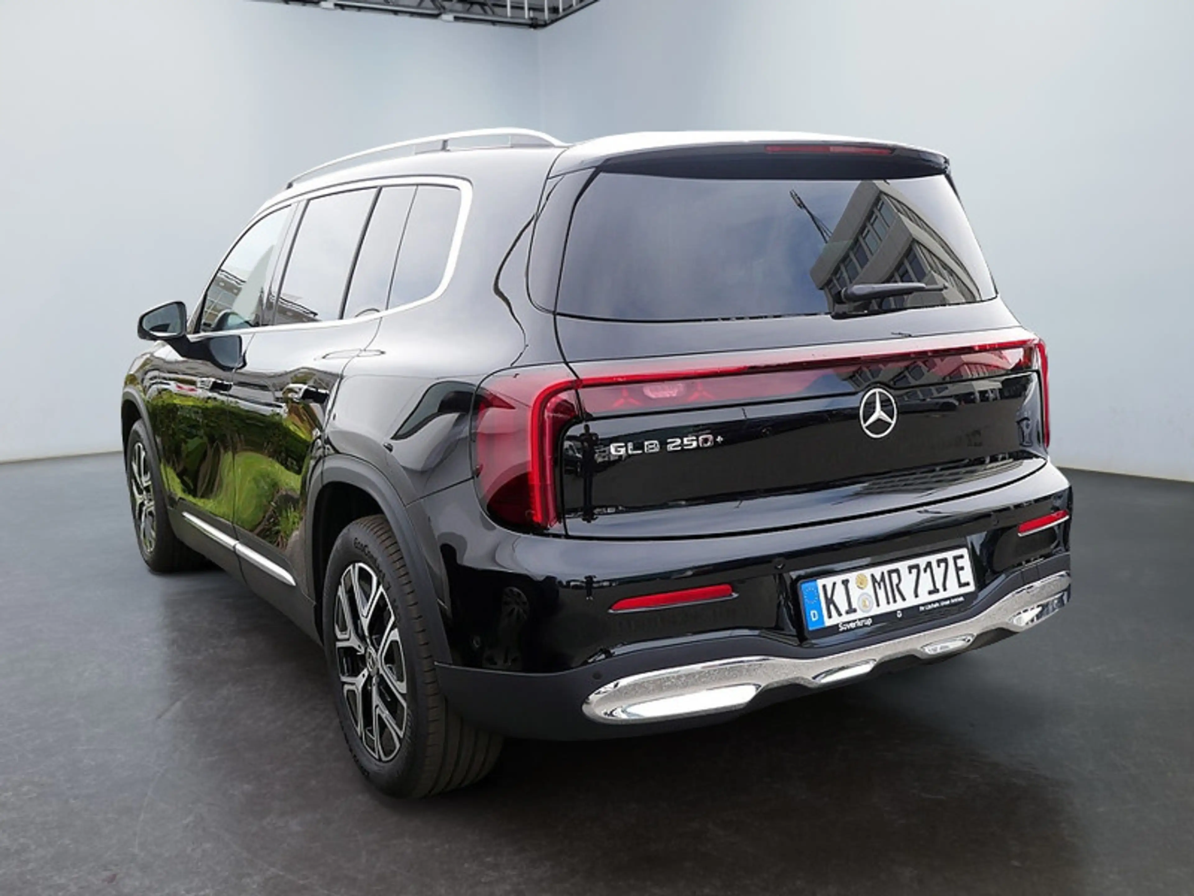 Mercedes-Benz GLB 250 + mit EQ Technologie PROGRESSIVE MEMO AHK — photo 5