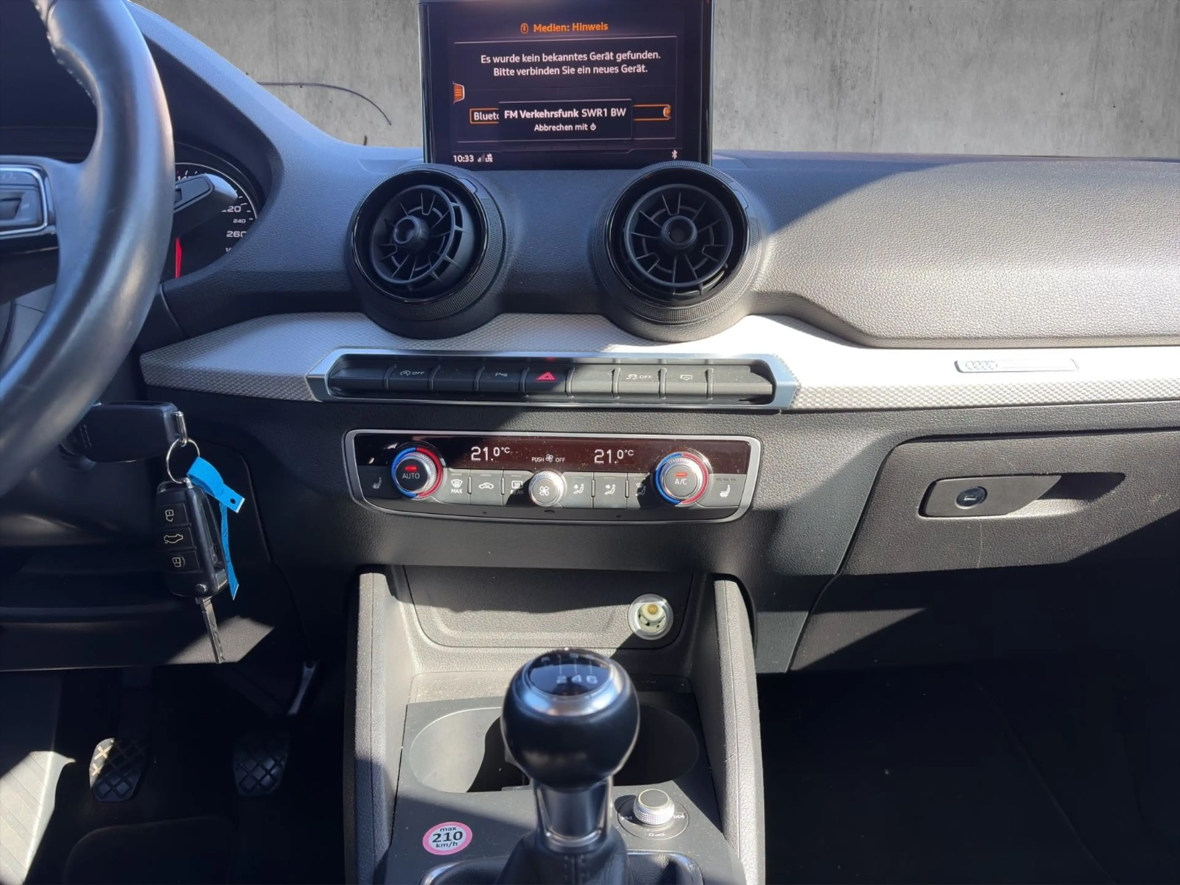 Audi Q2 Klima Kamera LED — photo 14