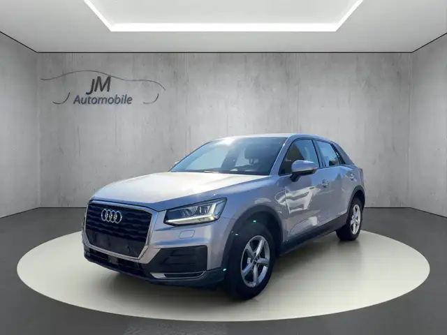 Audi Q2 view 3
