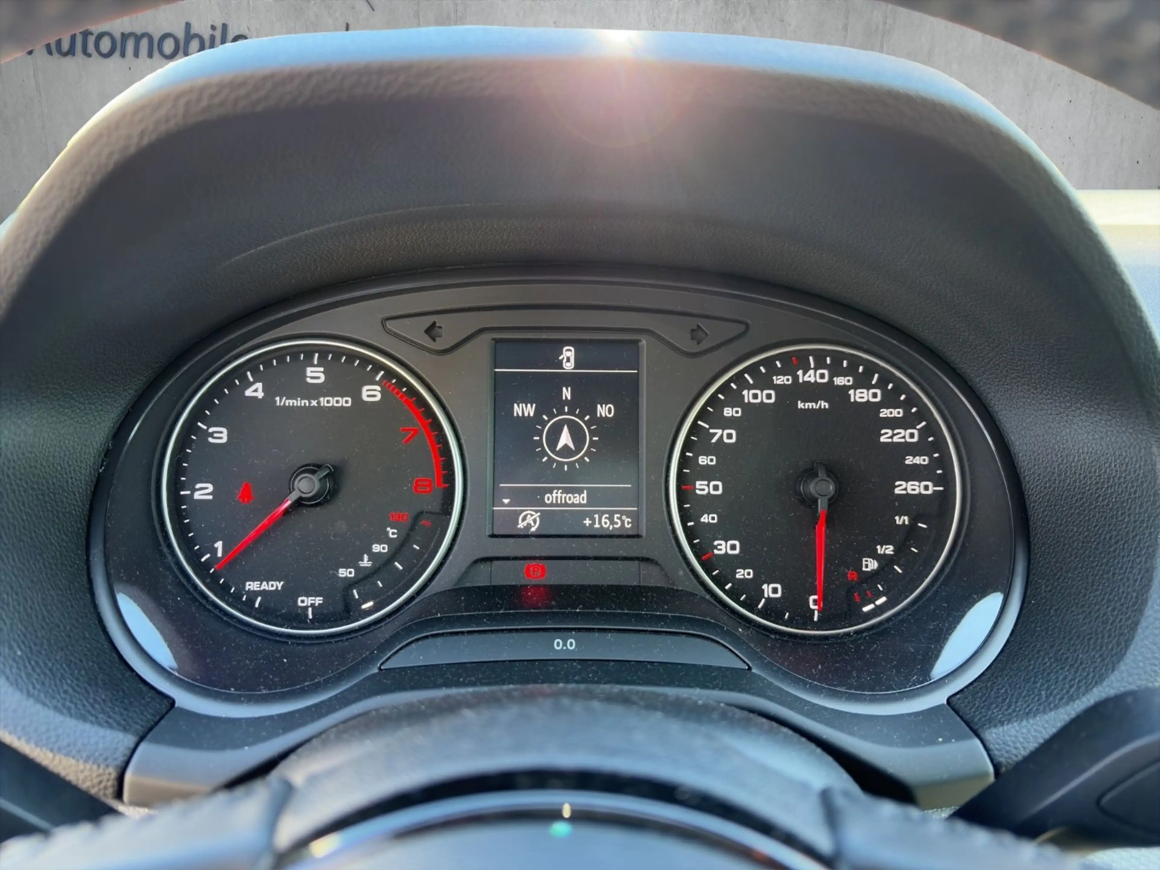 Audi Q2 Klima Kamera LED — photo 11