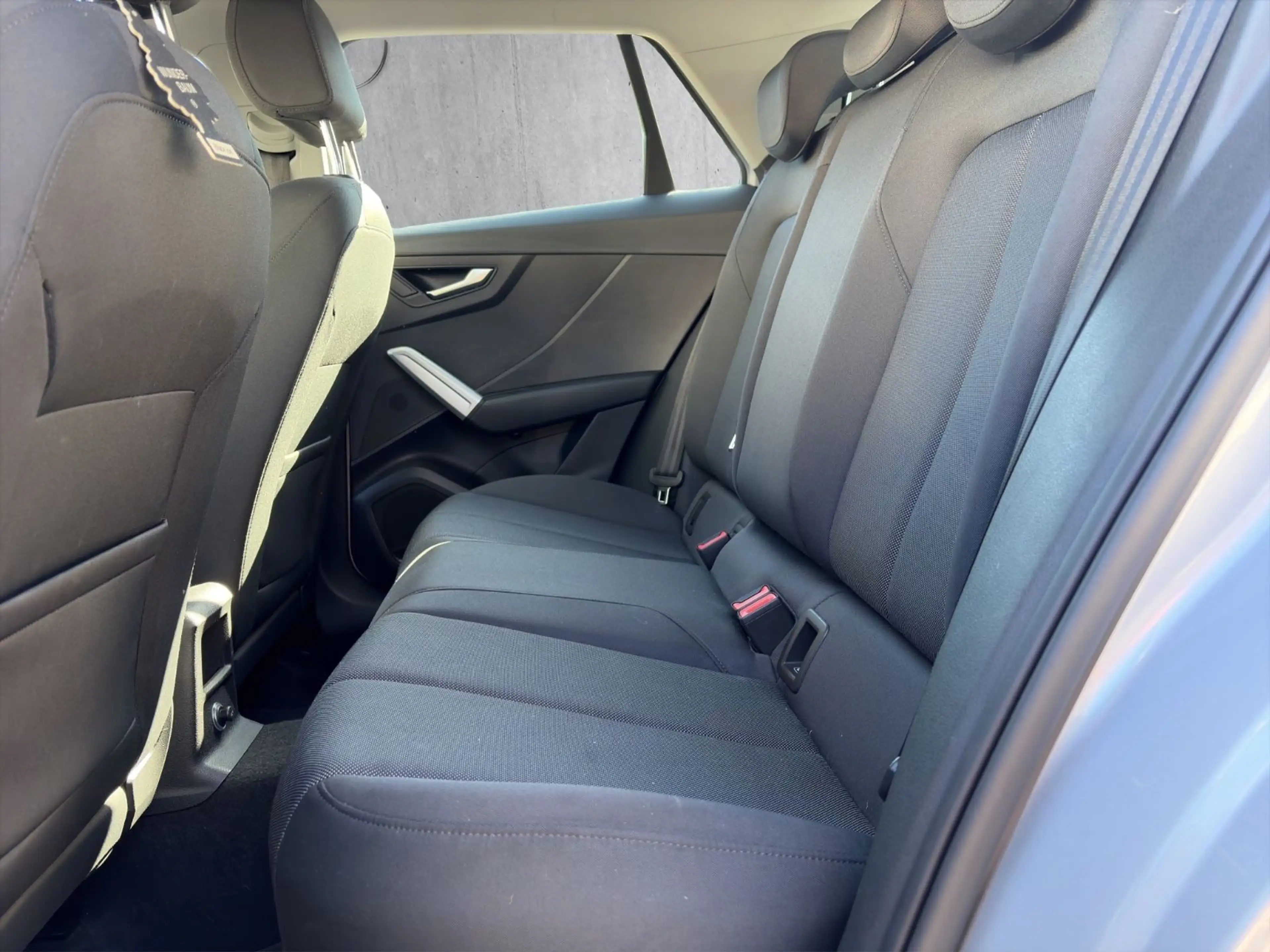 Audi Q2 Klima Kamera LED — photo 12