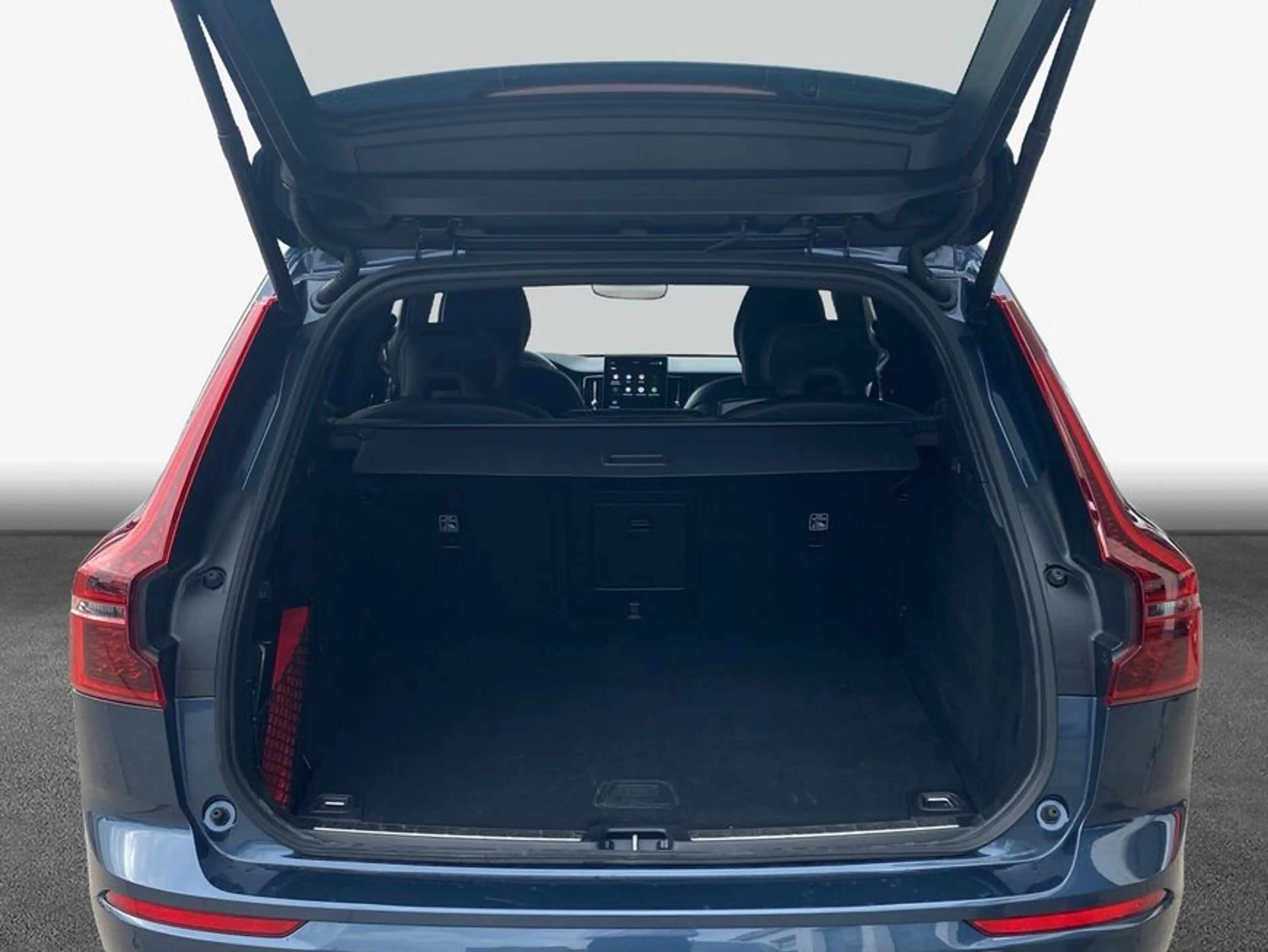 Volvo XC60 XC60 B5 B AWD Plus Black Edition Pano*HuD*360°View — photo 8