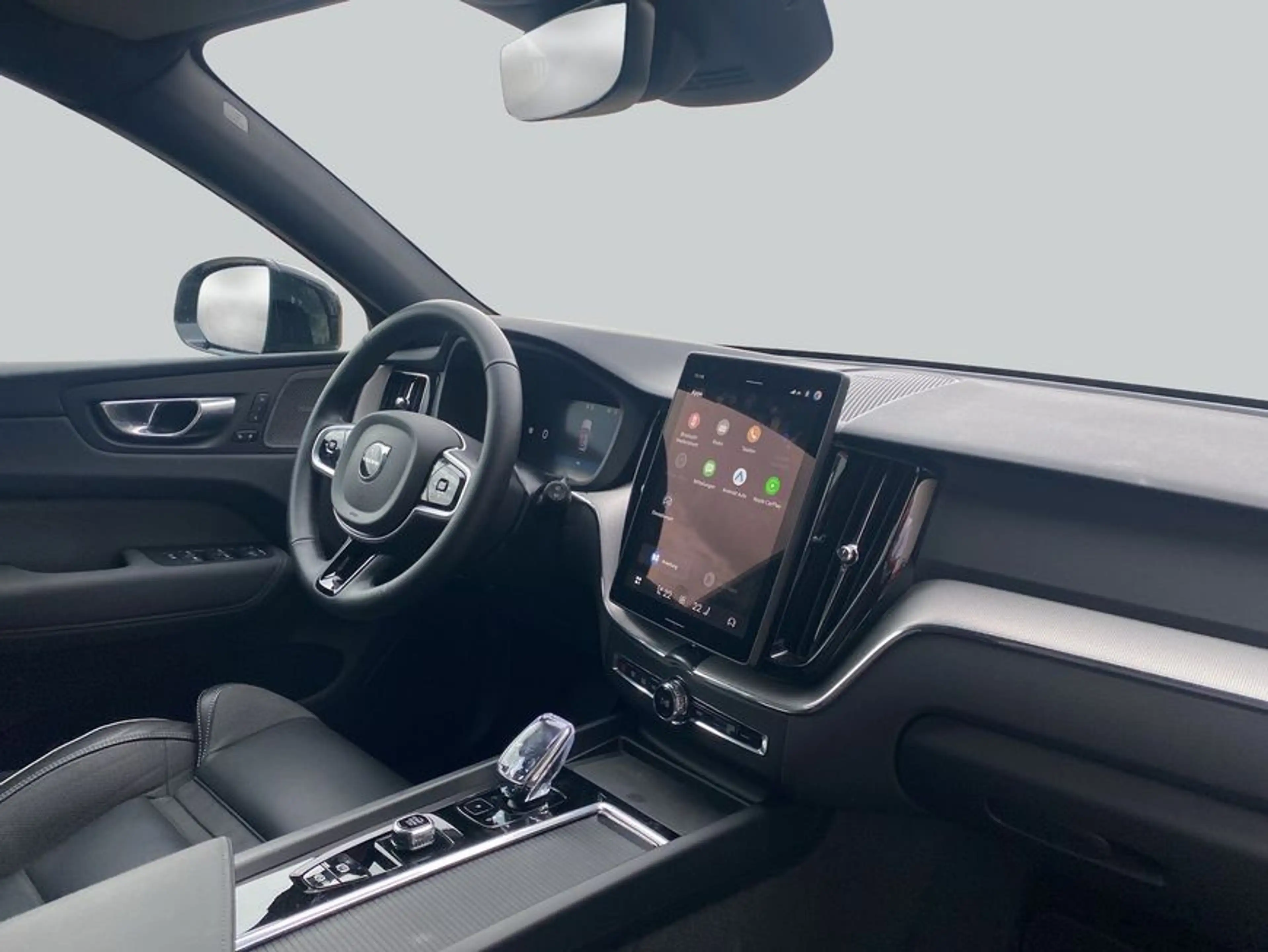 Volvo XC60 XC60 B5 B AWD Plus Black Edition Pano*HuD*360°View — photo 15