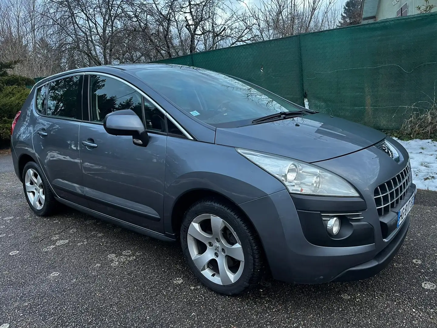 Peugeot 3008 3008 2.0 HDi 16V 150ch FAP Premium Pack Gris - 1
