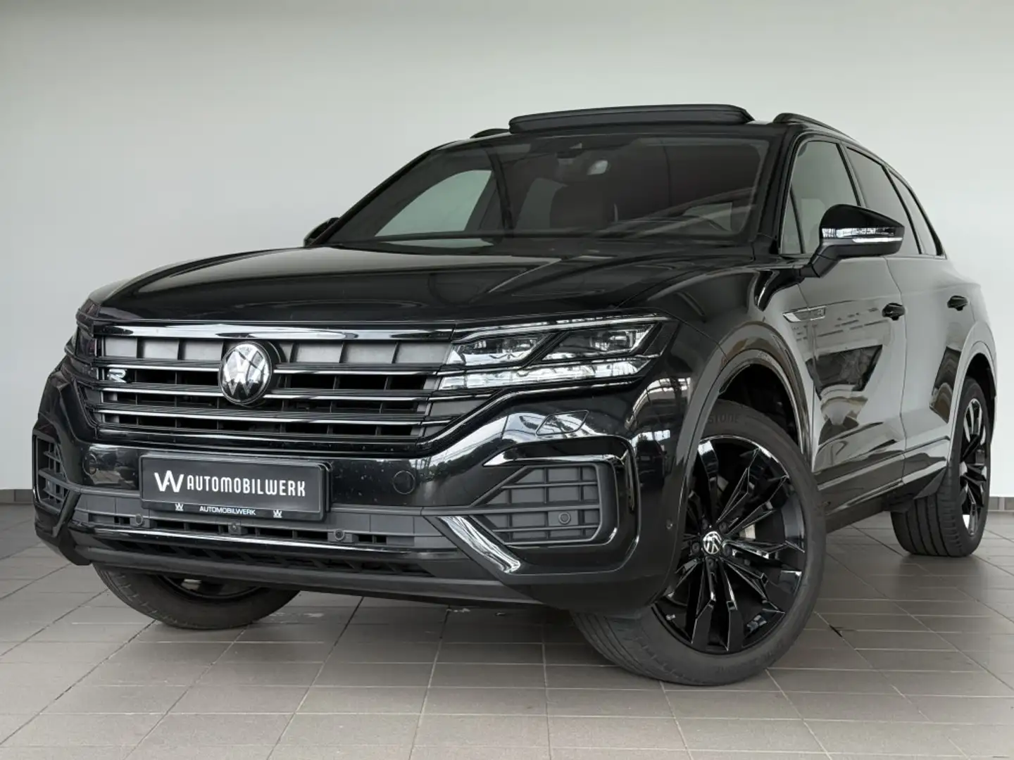 Volkswagen Touareg R-Line 4Motion PANO|LUFT|STHZ| AHK| 360° Negro - 1