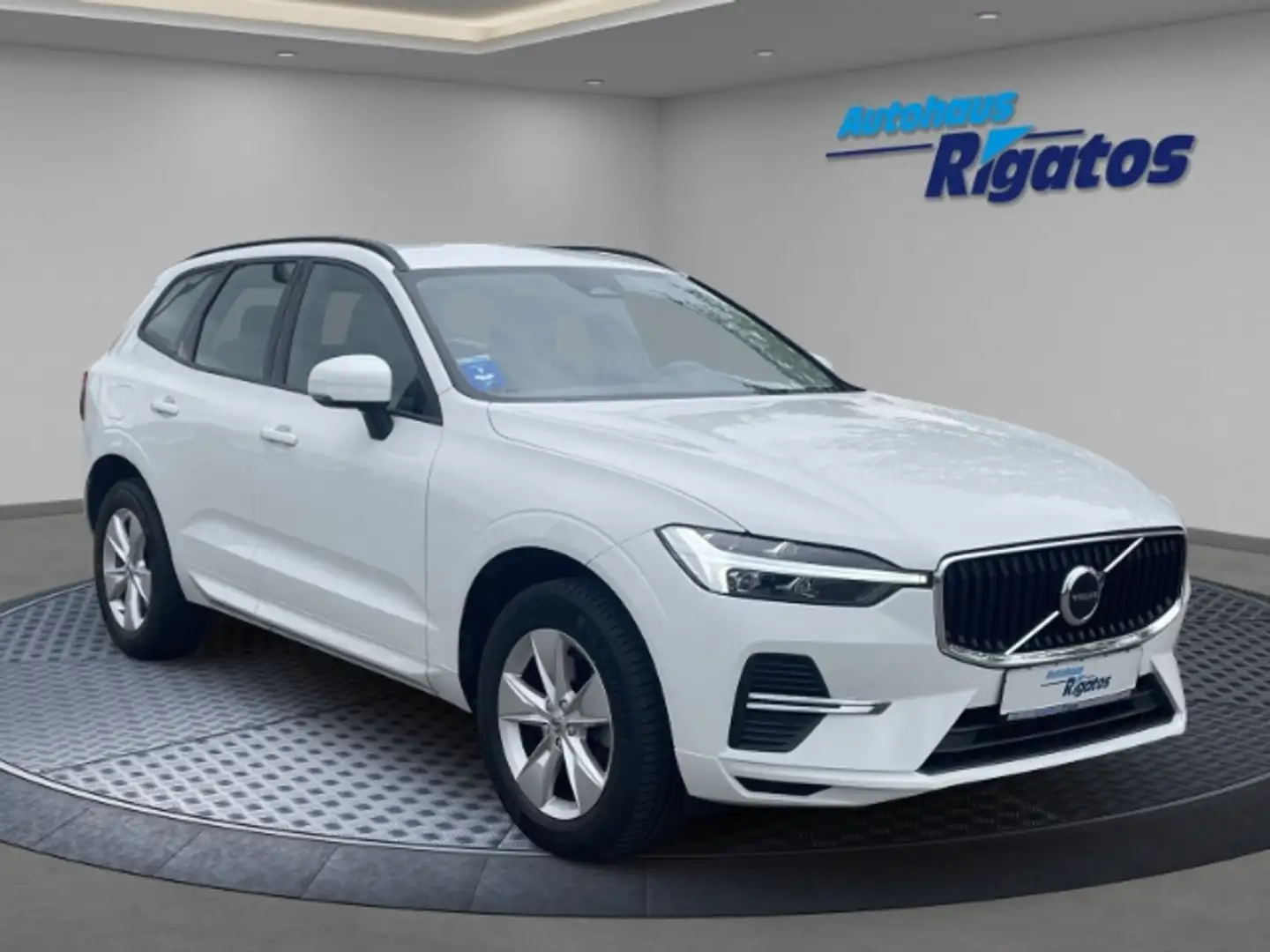 Volvo XC60 B4 2WD Momentum Mild-Hybrid Autom. Navigationssyst Alb - 1