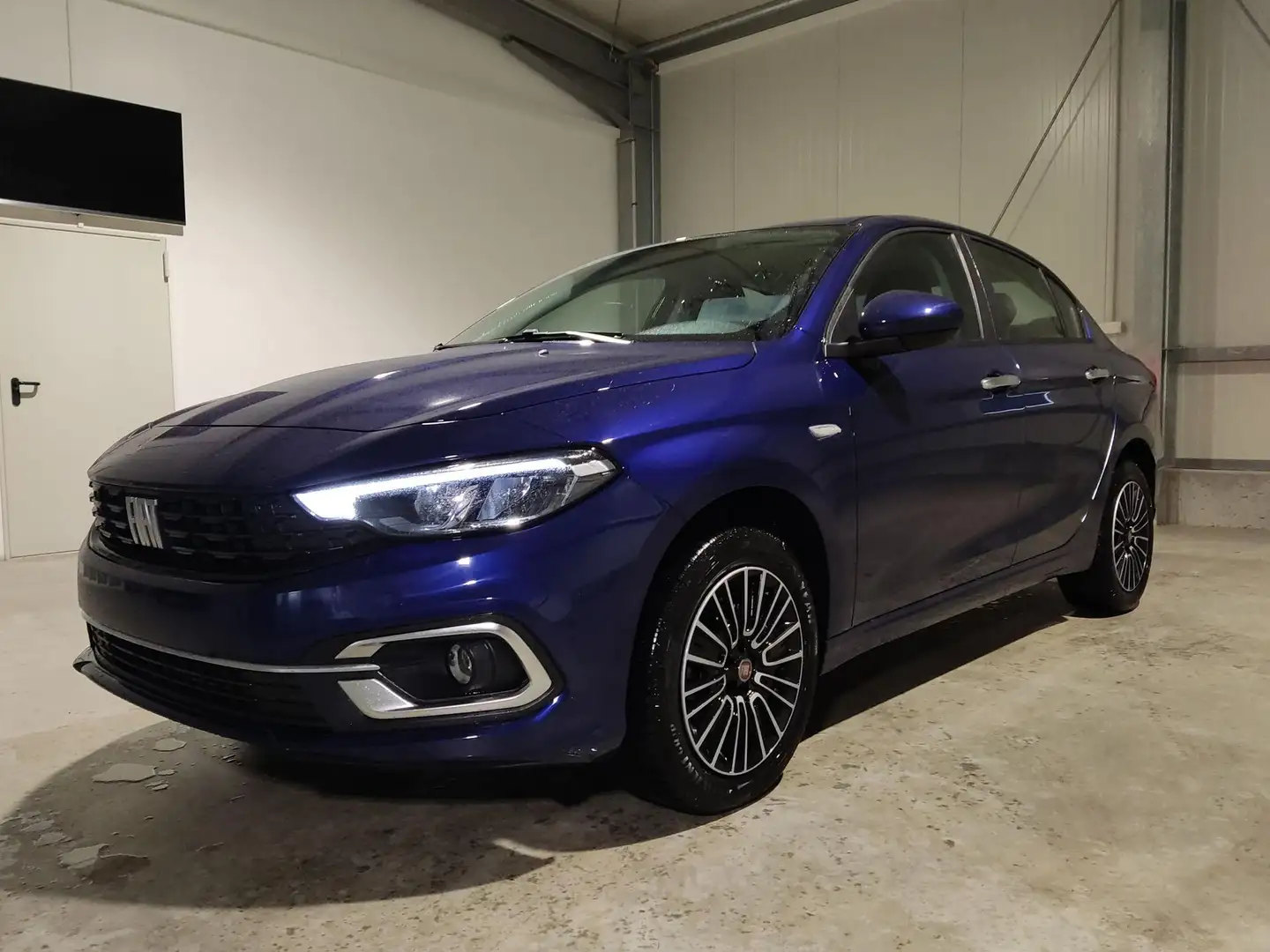 Fiat Tipo Limousine City 1.6 MultiJet II 130 PS AppleCarP... Blau - 1
