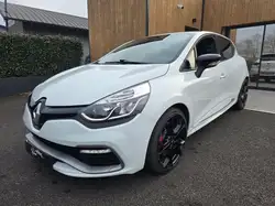 Renault Clio 1.6L TURBO 200CH / CARPLAY ET ANDROID AUTO