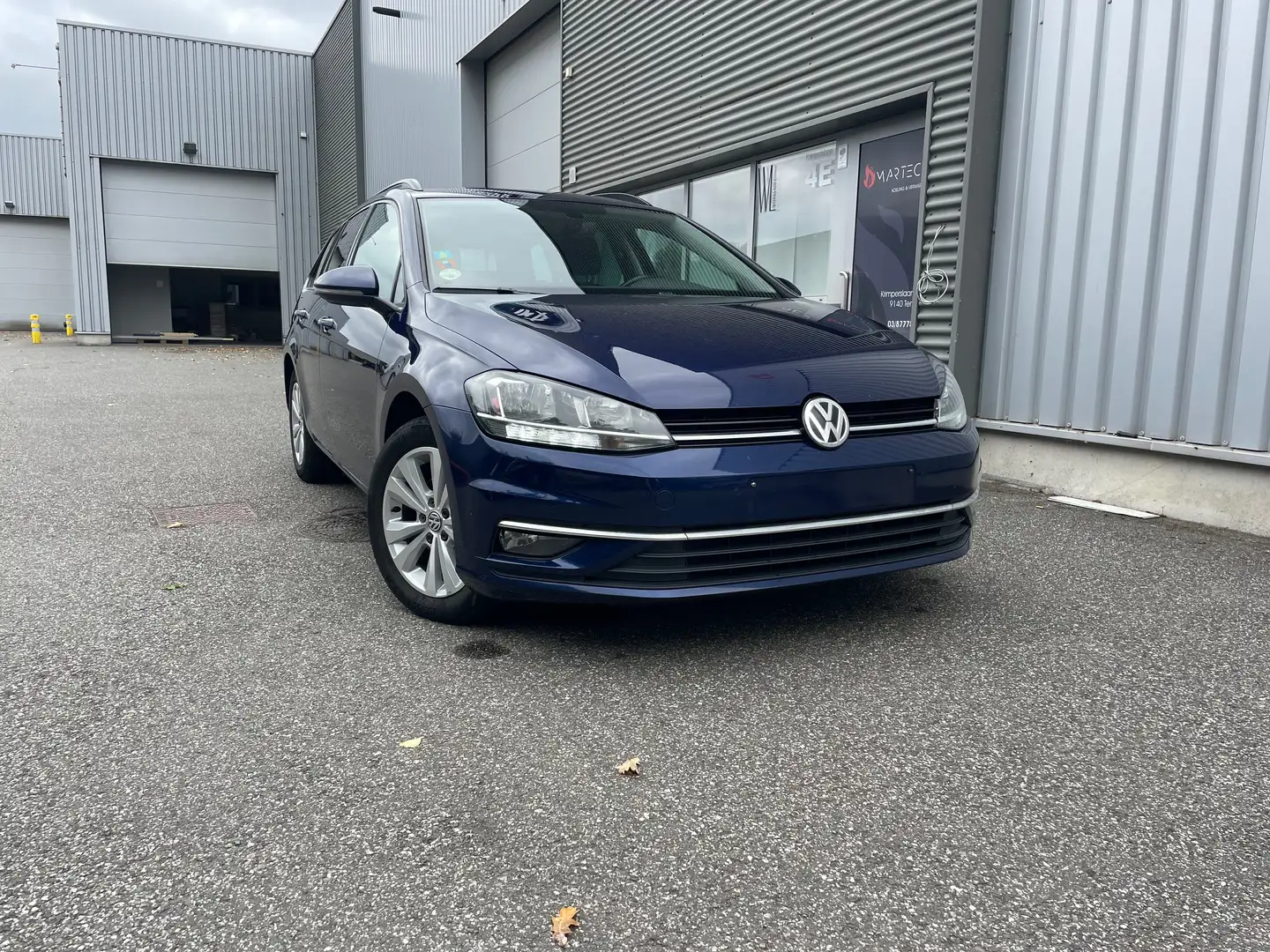 Volkswagen Golf Variant Golf Variant 1.6 TDI*FACELIFT*NAVI*CLIMA*PDC* Blau - 1