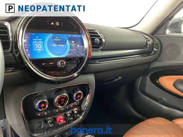 Mini Cooper Cooper view 21