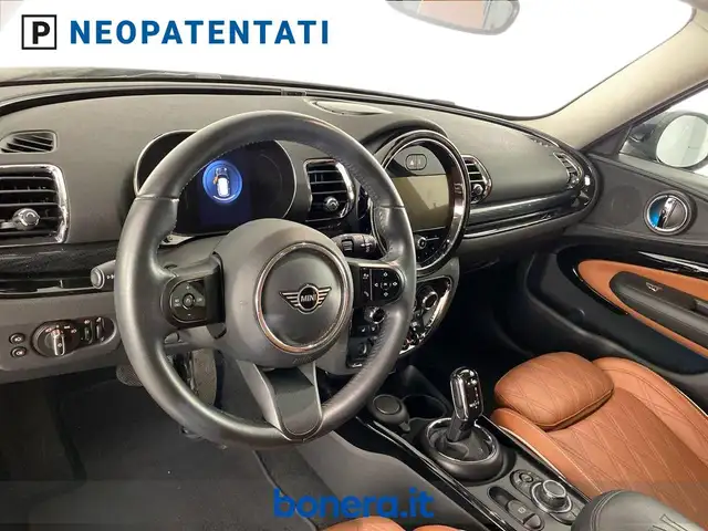 Mini Cooper Cooper view 17