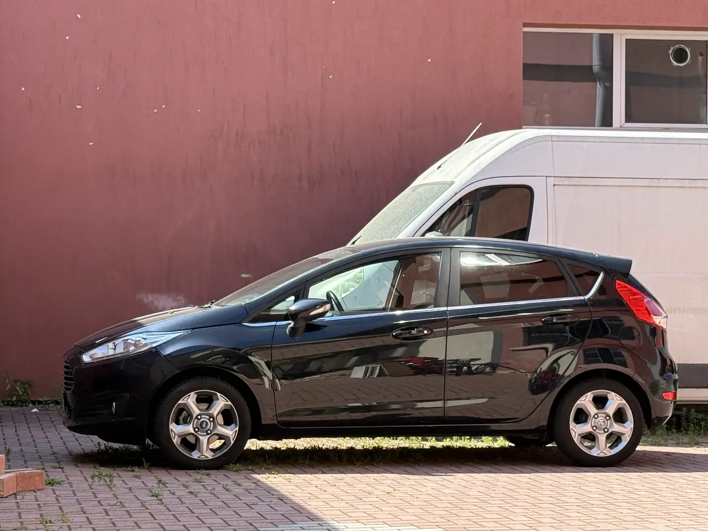 Ford Fiesta 5p 1.0 Titanium 80cv - 1