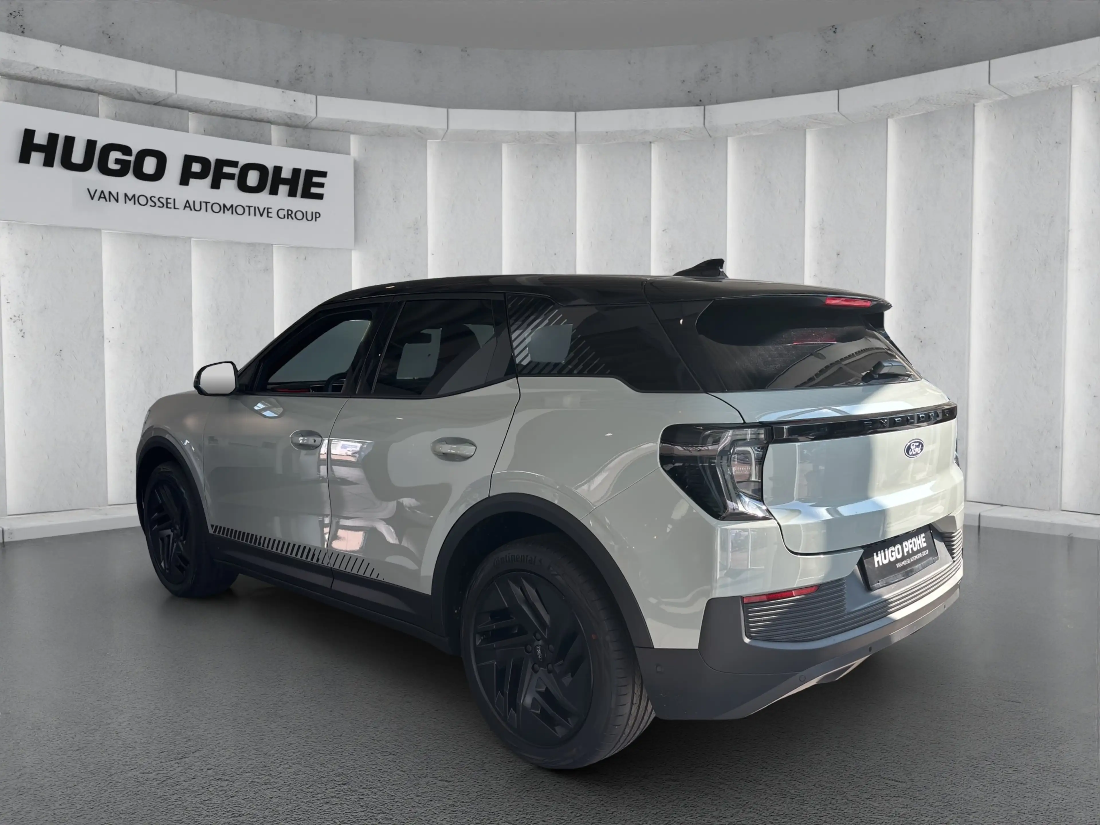 Ford Explorer Collection Dualmotor Extended R. 77kWh AWD Collect — photo 2