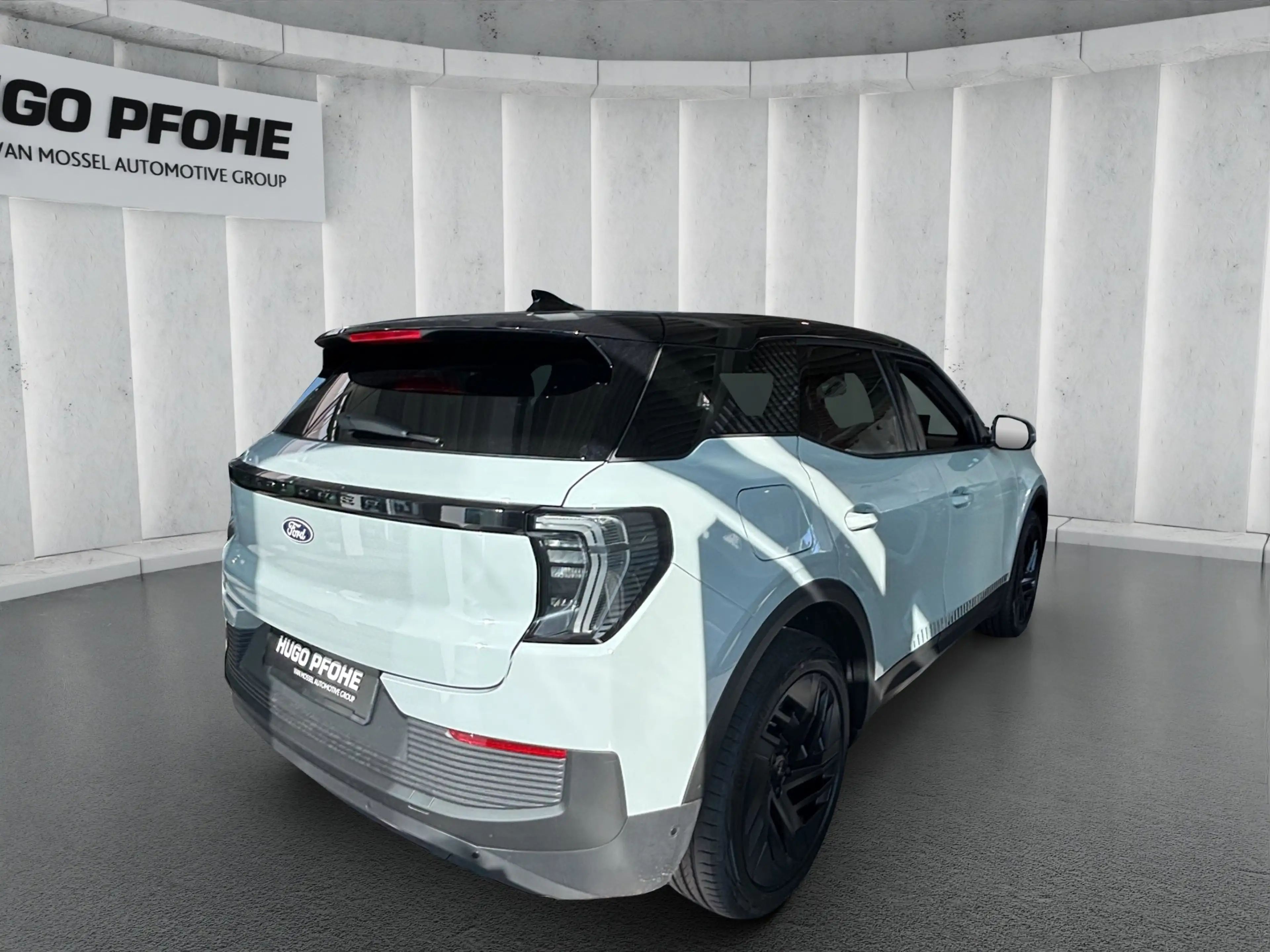 Ford Explorer Collection Dualmotor Extended R. 77kWh AWD Collect — photo 4