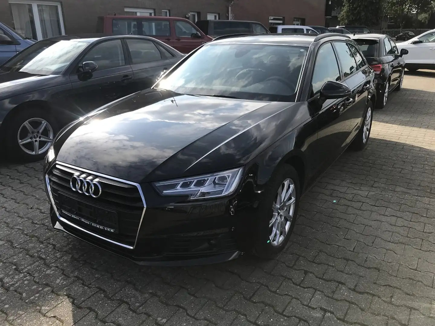 Audi A4 2.0 TDI Avant ,Matrix-Led., Assist.-P.Tour, Standh Noir - 2