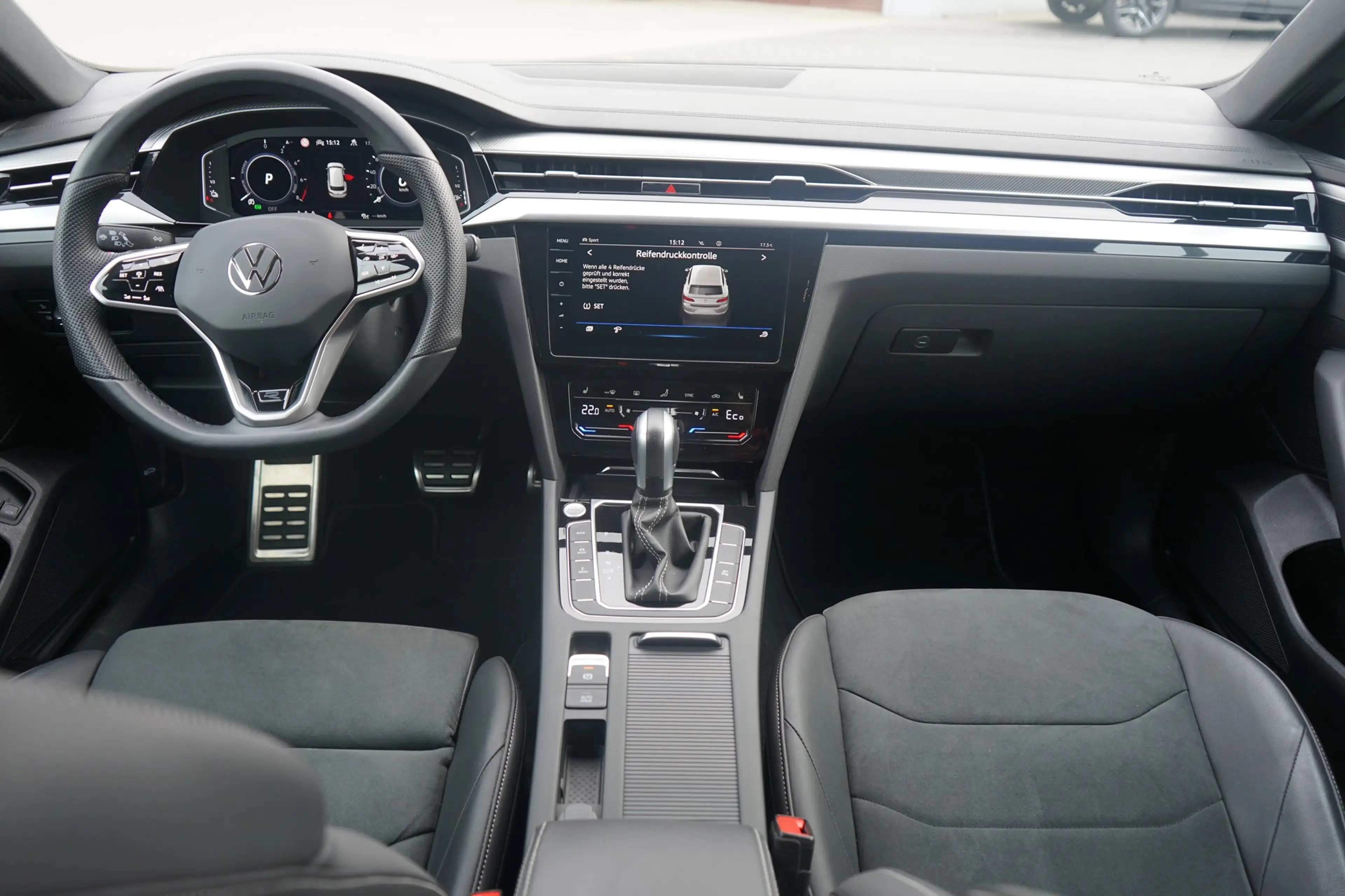 Volkswagen Arteon SB 1.4 TSI eHybrid R-Line LED 360° Navi — photo 14