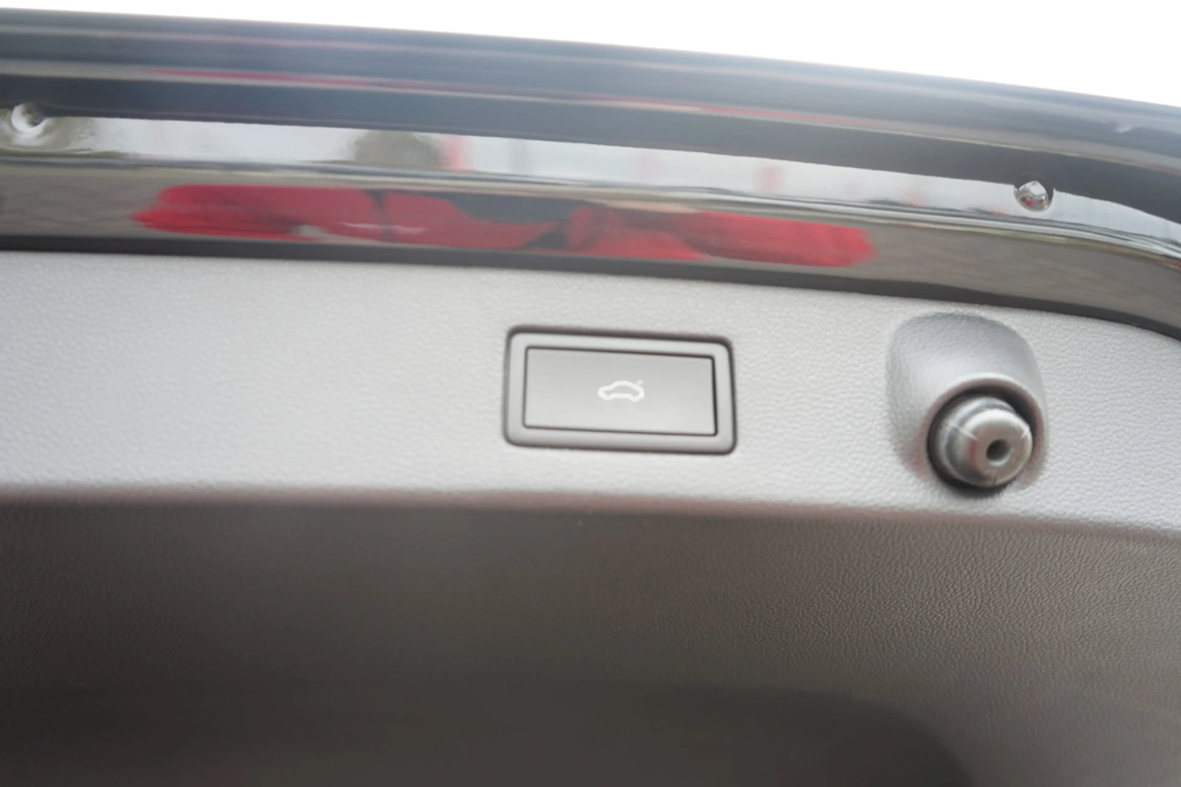Volkswagen Arteon SB 1.4 TSI eHybrid R-Line LED 360° Navi — photo 9