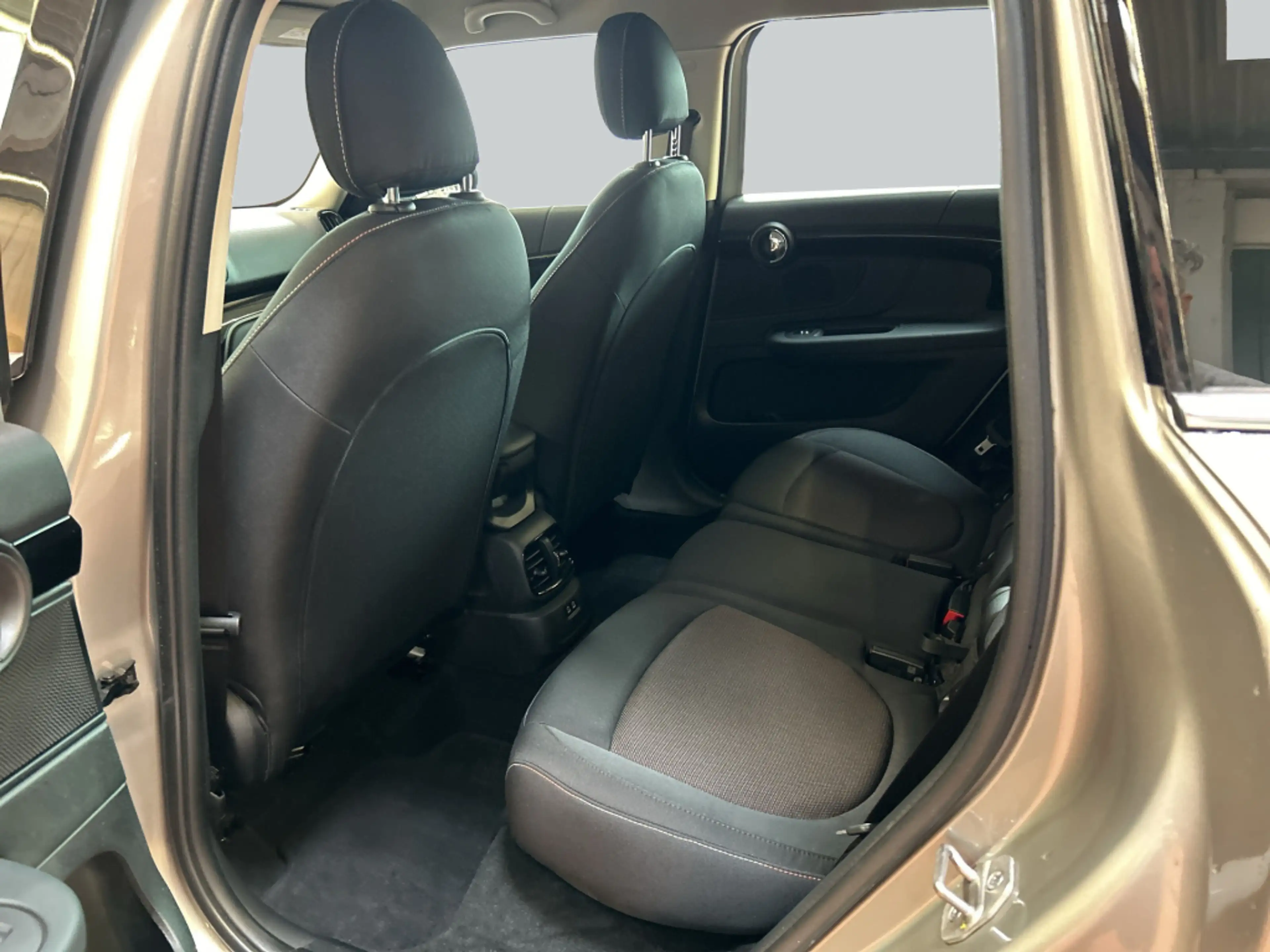 MINI Cooper Countryman Cooper Countryman Aut. Essential Trim LED Navi — photo 11