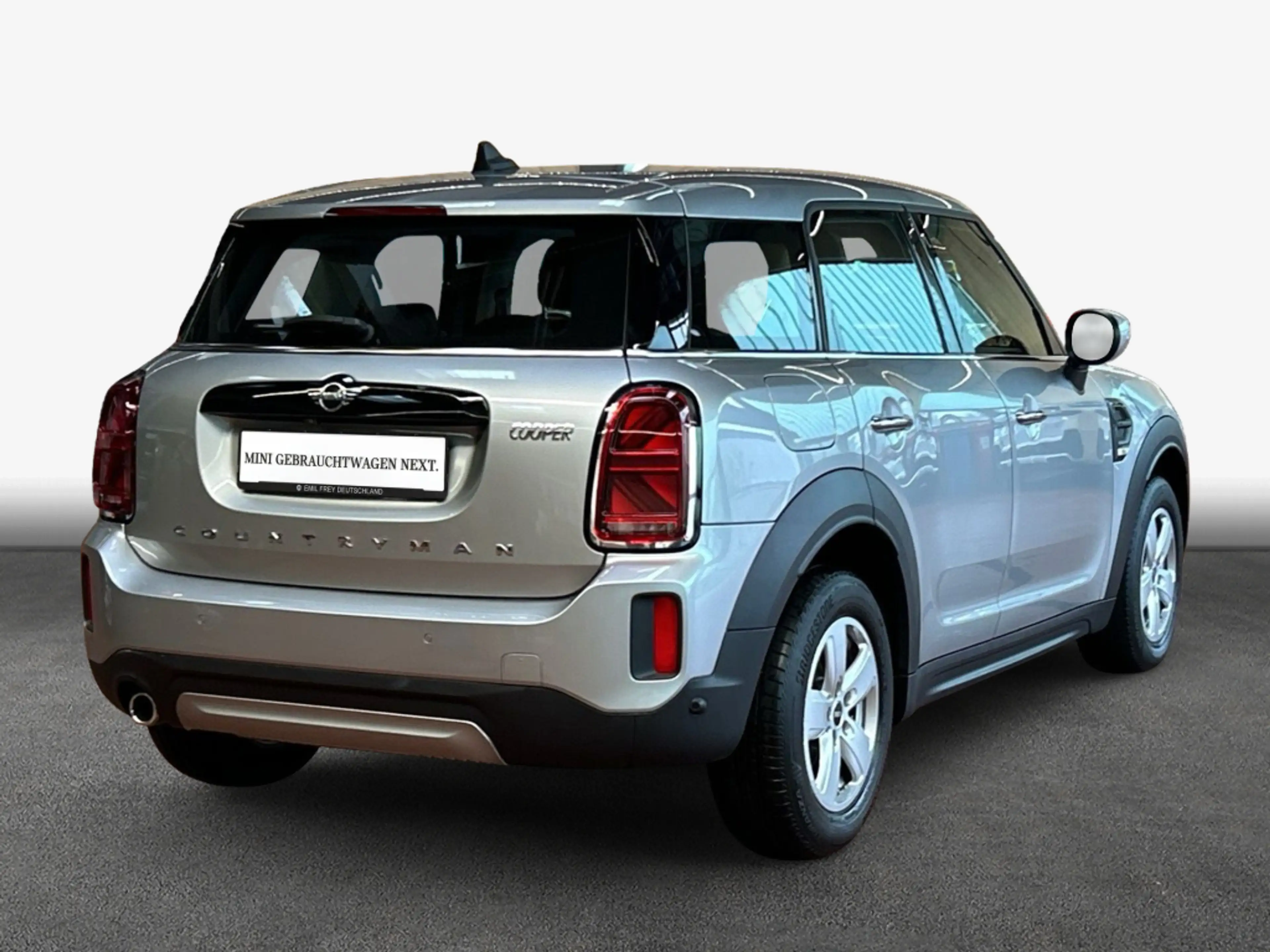 MINI Cooper Countryman Cooper Countryman Aut. Essential Trim LED Navi — photo 2