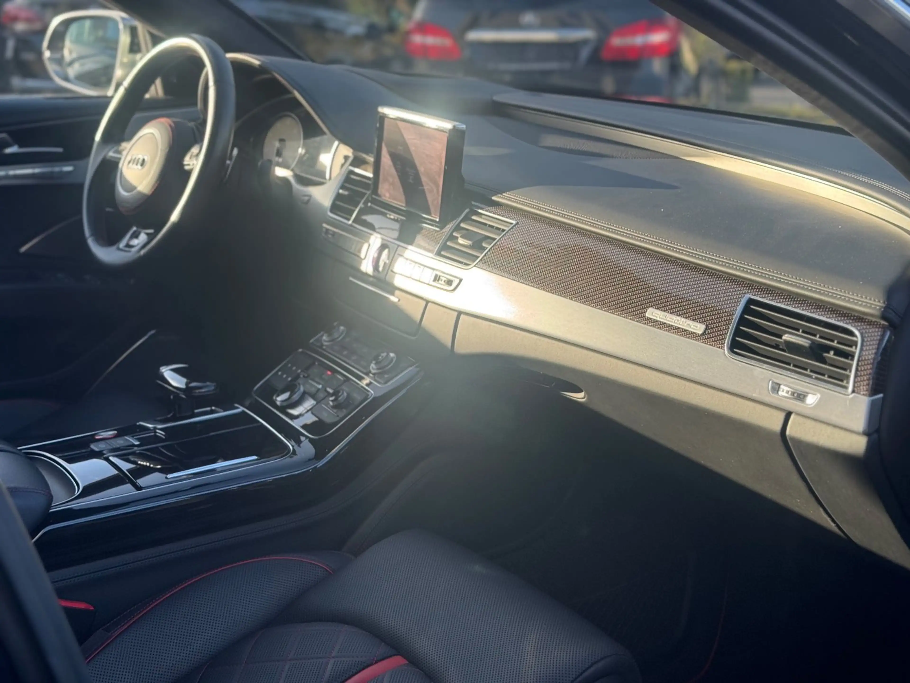 Audi S8 4.0 TFSI plus tiptronic quattro — photo 12