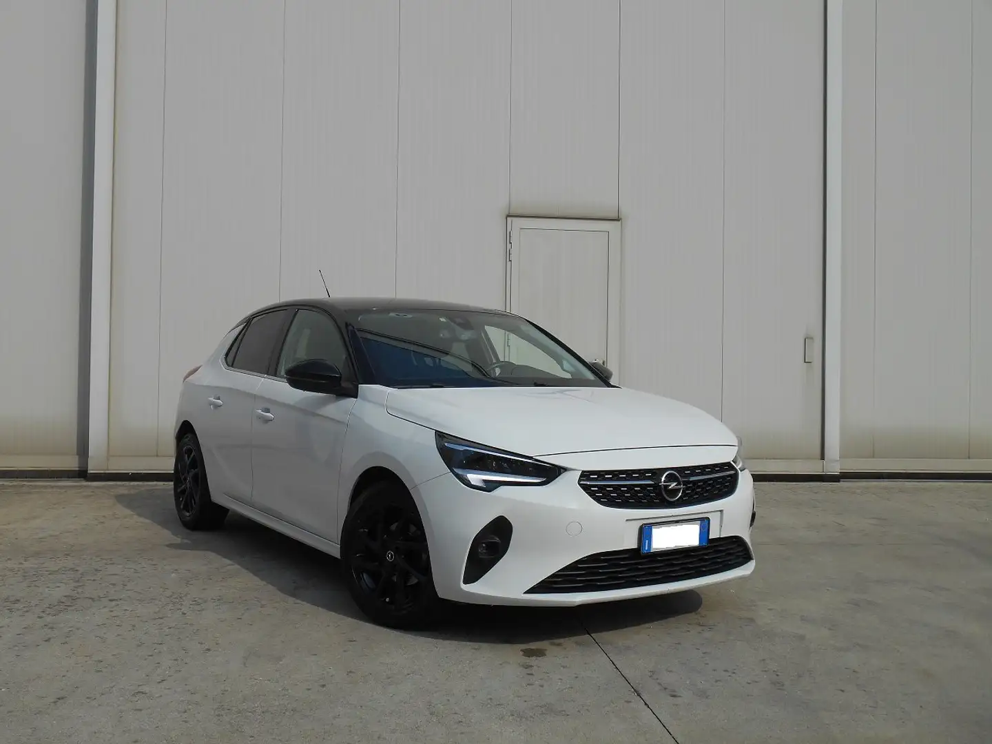 Opel Corsa 1.2 Elegance s Bianco - 2