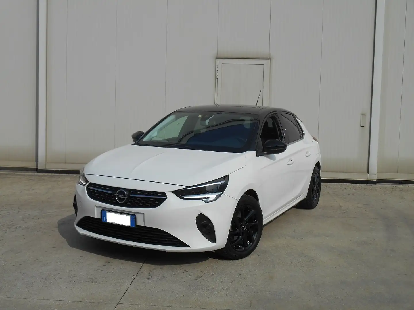 Opel Corsa 1.2 Elegance s Bianco - 1