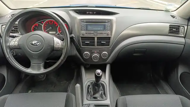 Subaru Impreza view 11