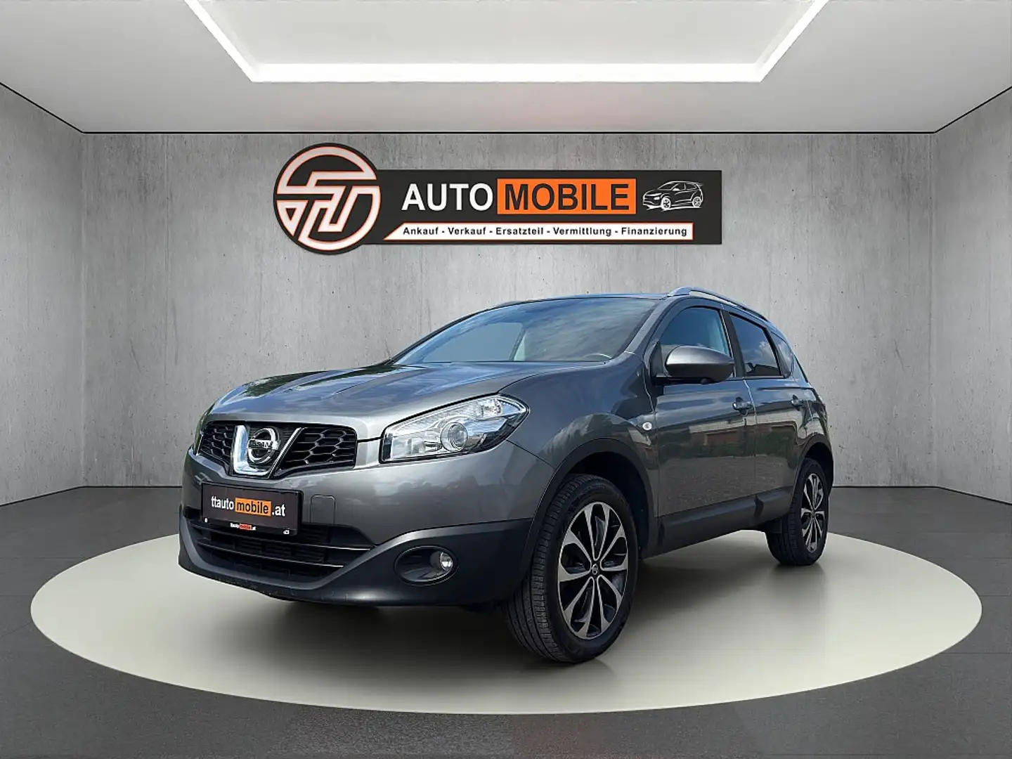 Nissan Qashqai 1,5 dCi I-Way 2WD DPF Grau - 1