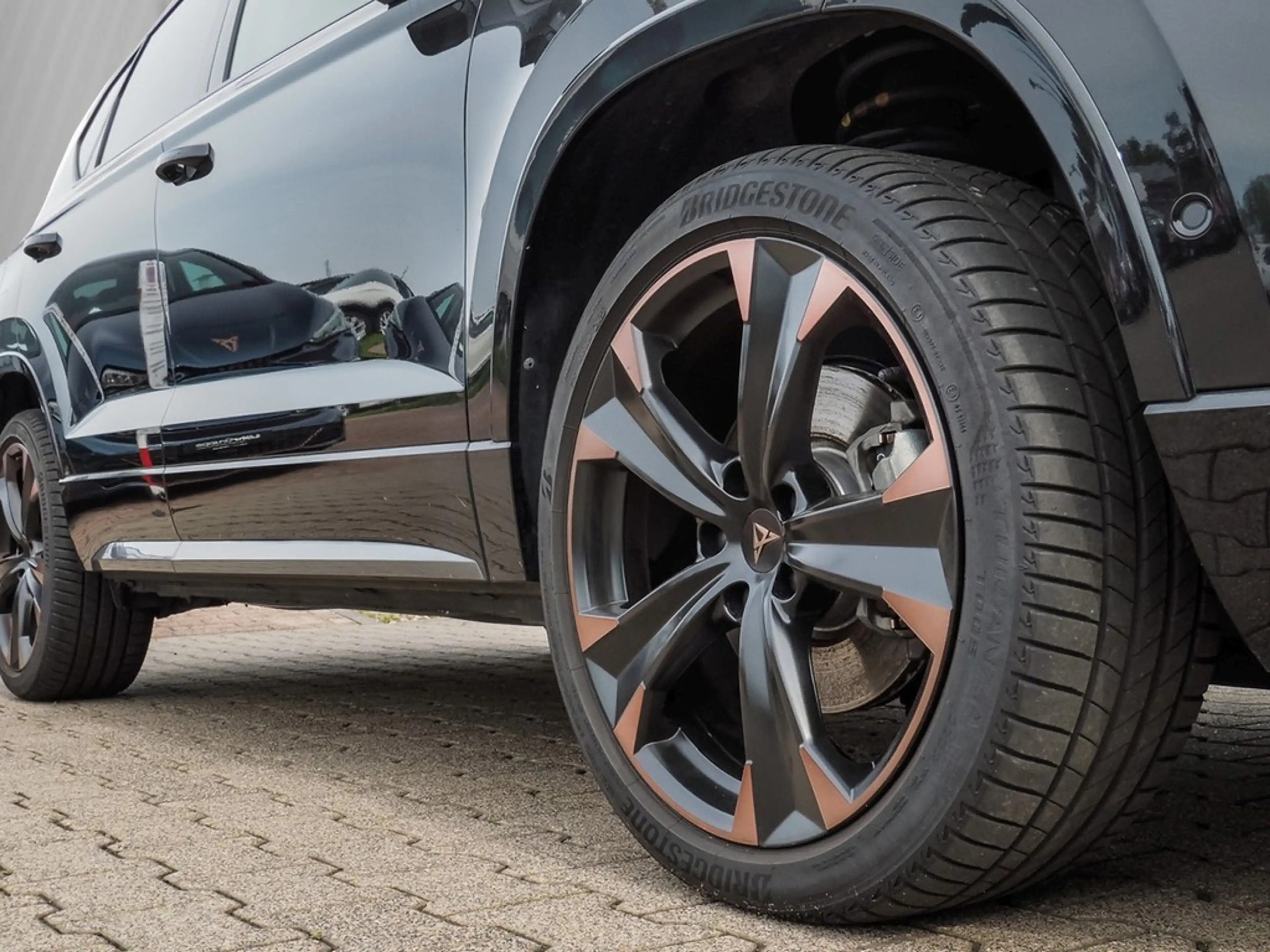 CUPRA Ateca 2.0 TSI 4Drive 19" BEATS Navi+VC ACC LED RFK+PD... — photo 5