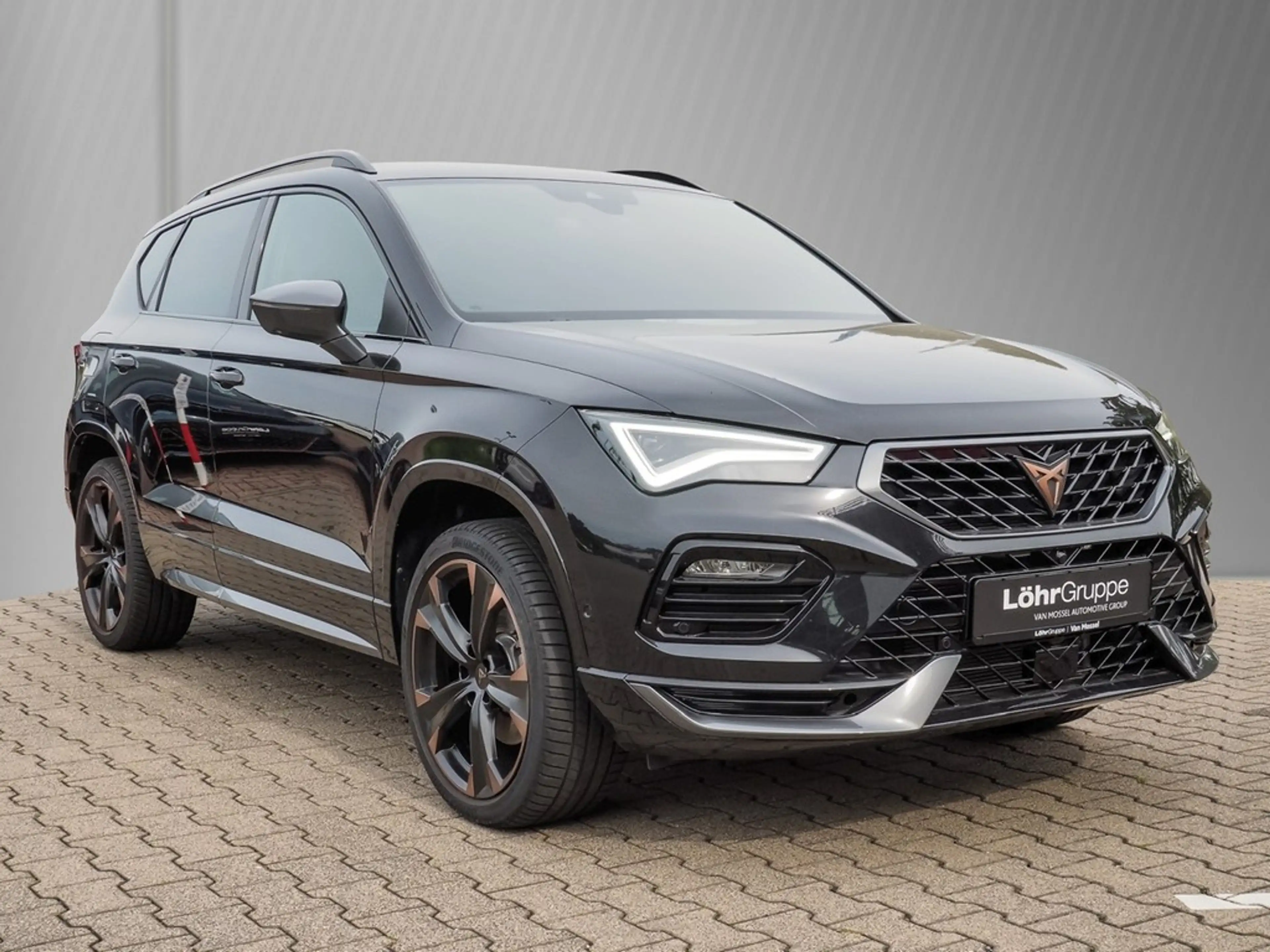 CUPRA Ateca 2.0 TSI 4Drive 19" BEATS Navi+VC ACC LED RFK+PD... — photo 3