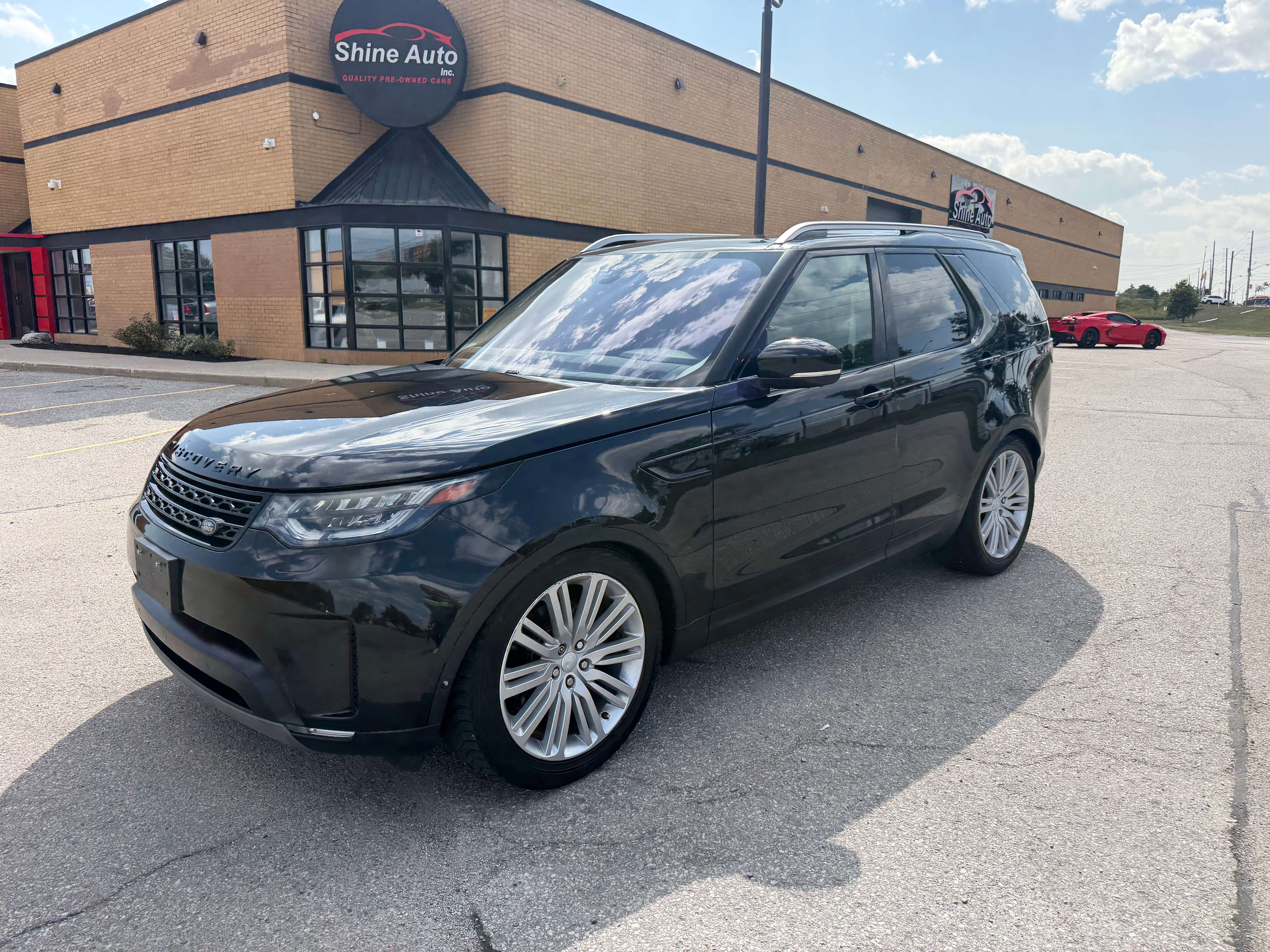 2017 Land Rover Discovery 5